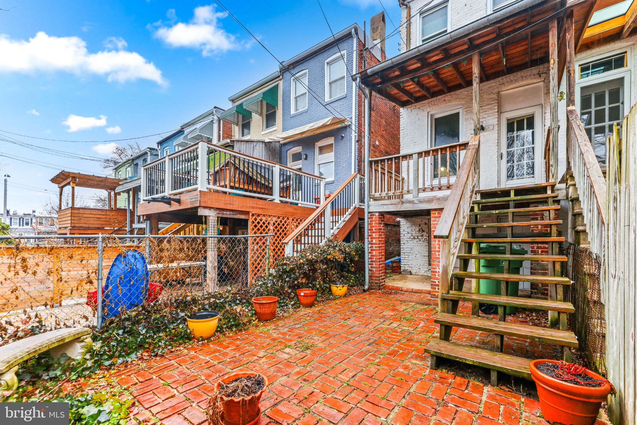 HAMPDEN HISTORIC DISTRICT - Residential