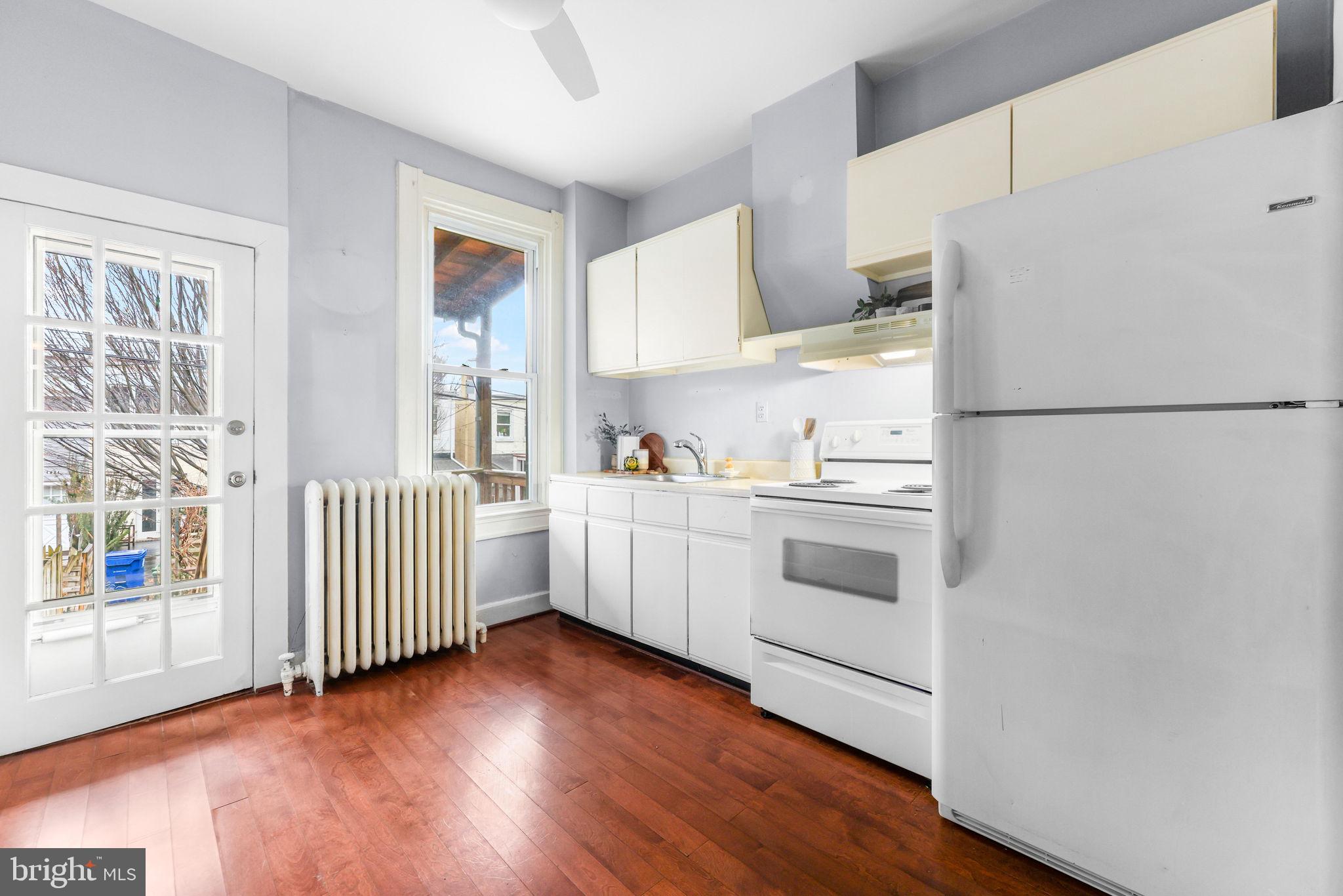 HAMPDEN HISTORIC DISTRICT - Residential