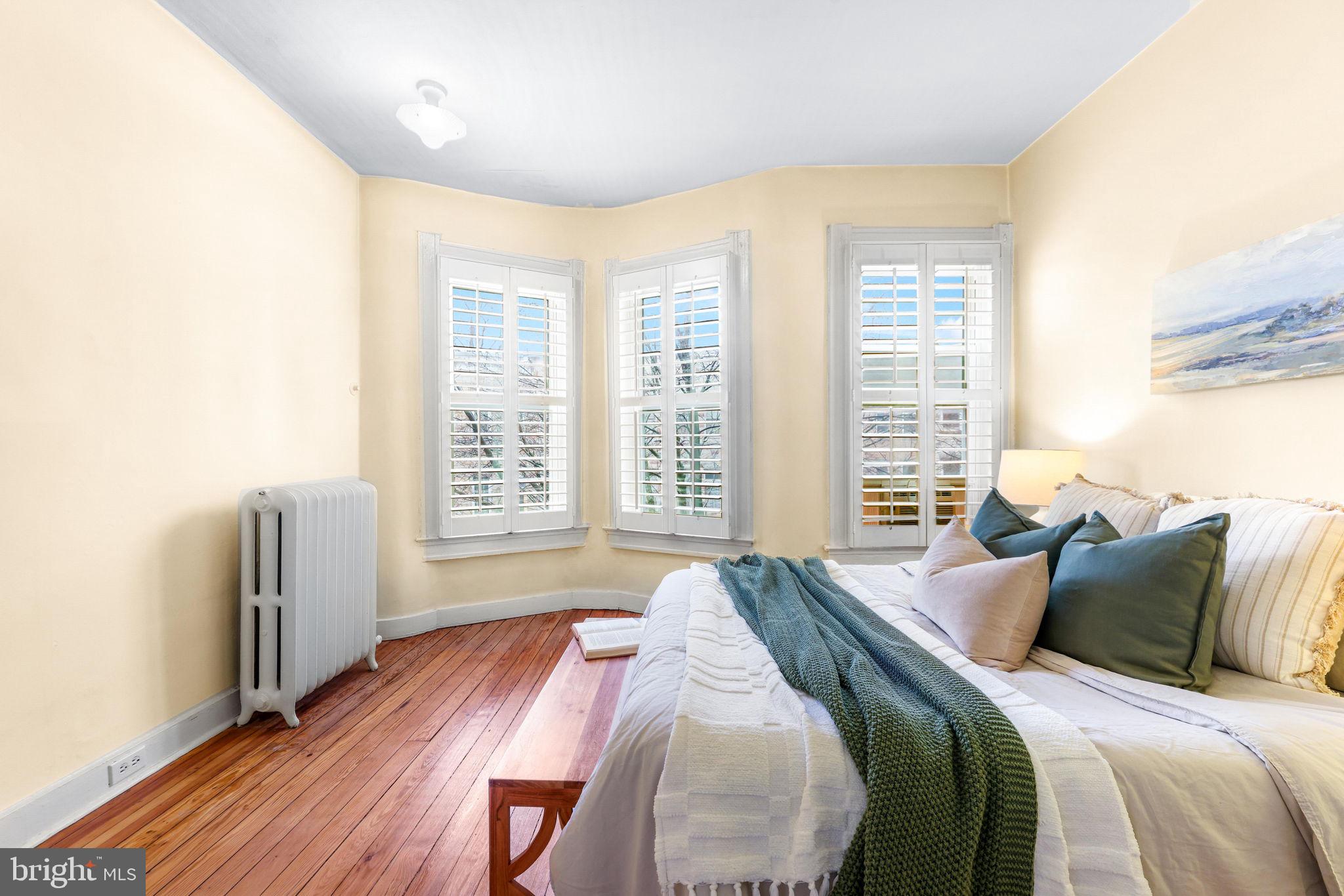 HAMPDEN HISTORIC DISTRICT - Residential