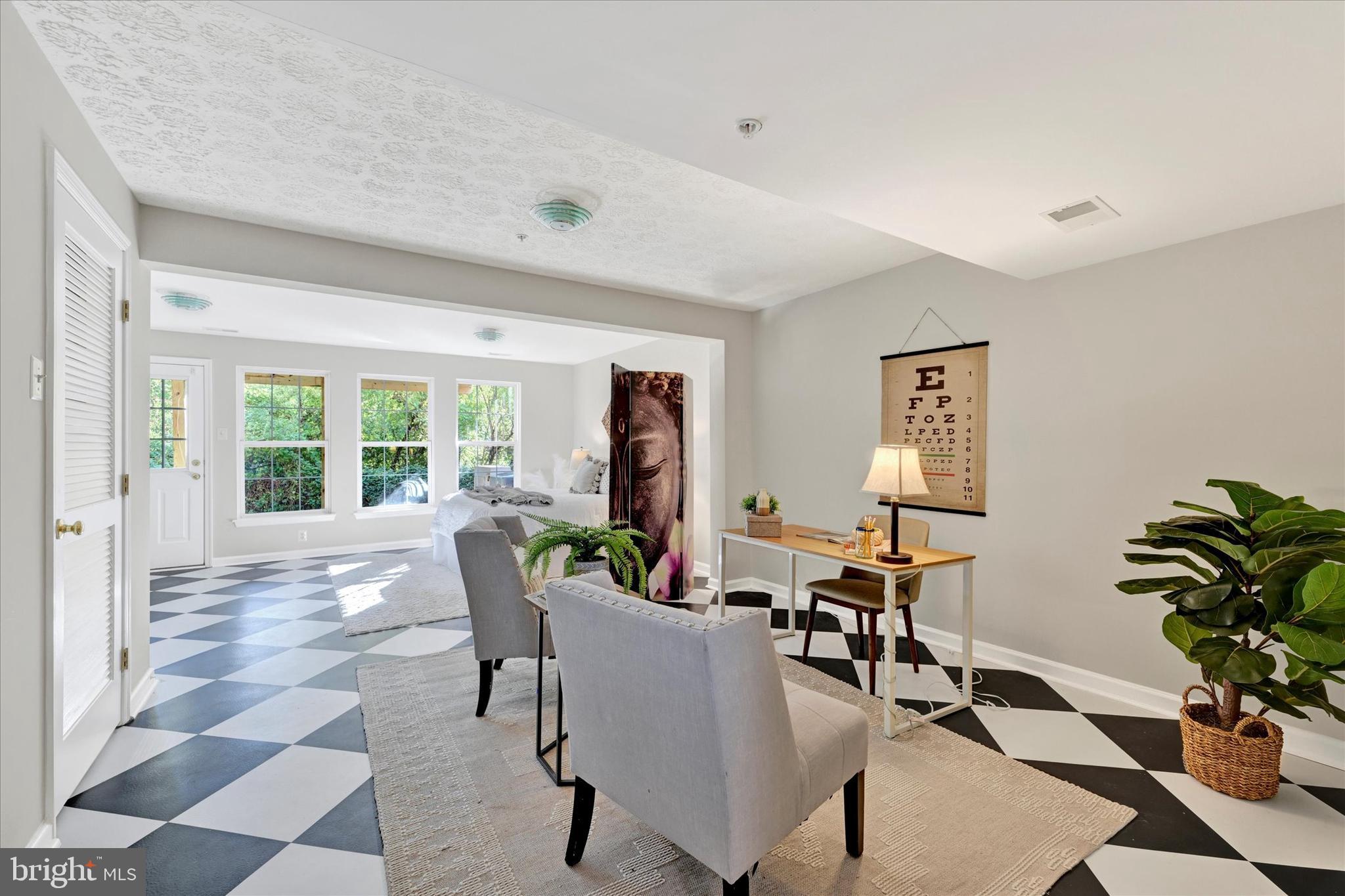 PERRY HALL FARMS - Residential