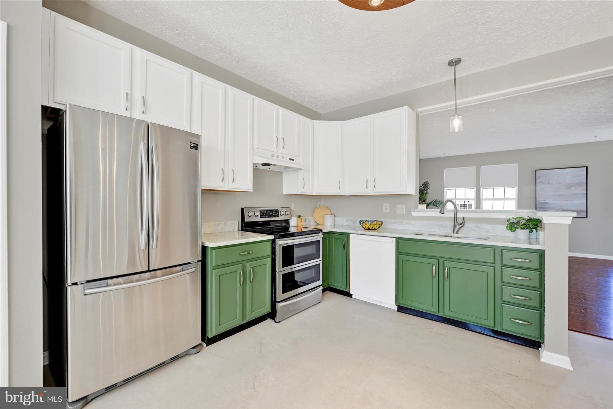 PERRY HALL FARMS - Residential