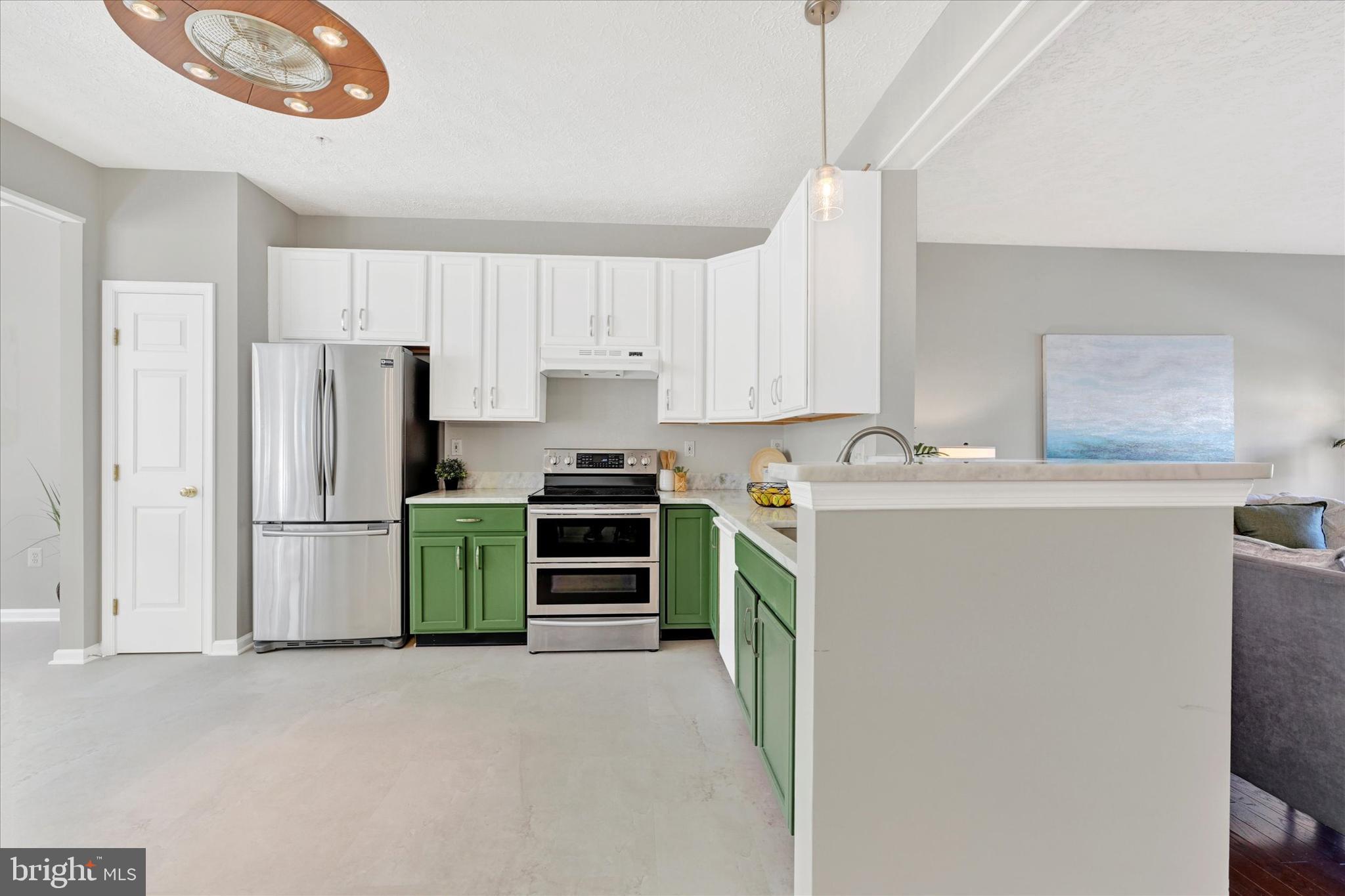 PERRY HALL FARMS - Residential