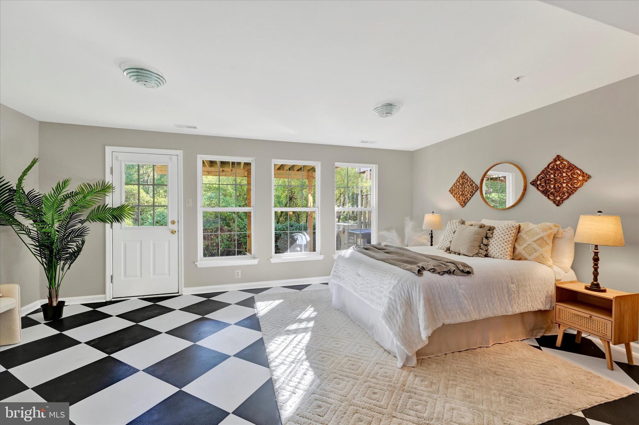 PERRY HALL FARMS - Residential