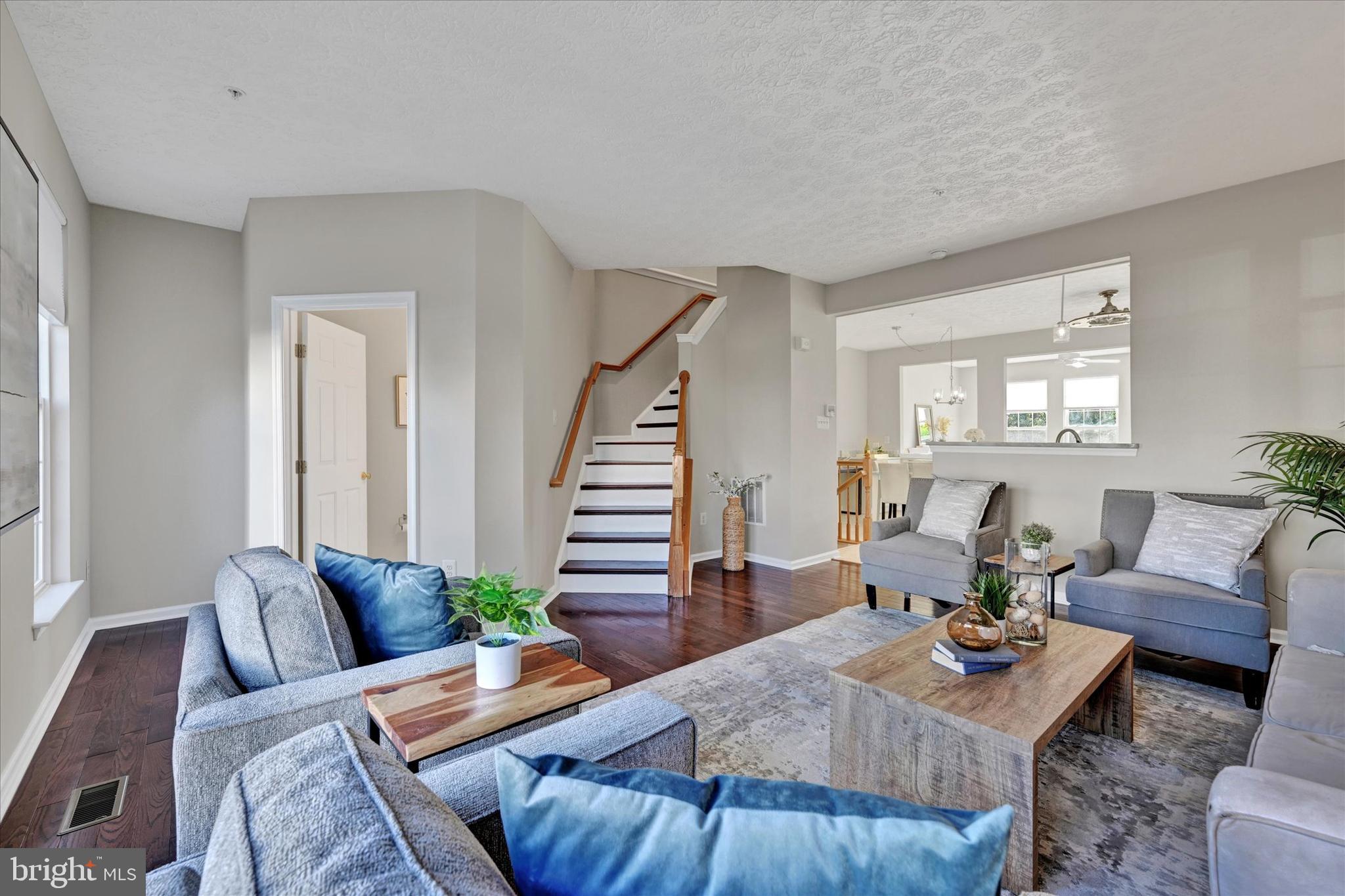 PERRY HALL FARMS - Residential