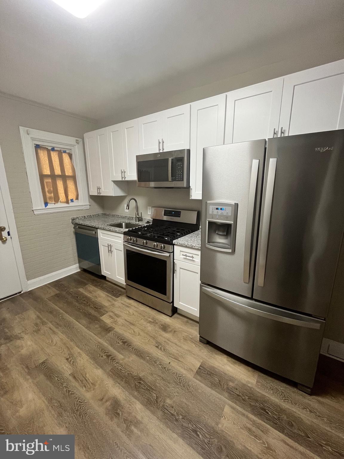 CARROLL-SOUTH HILTON - Residential Lease