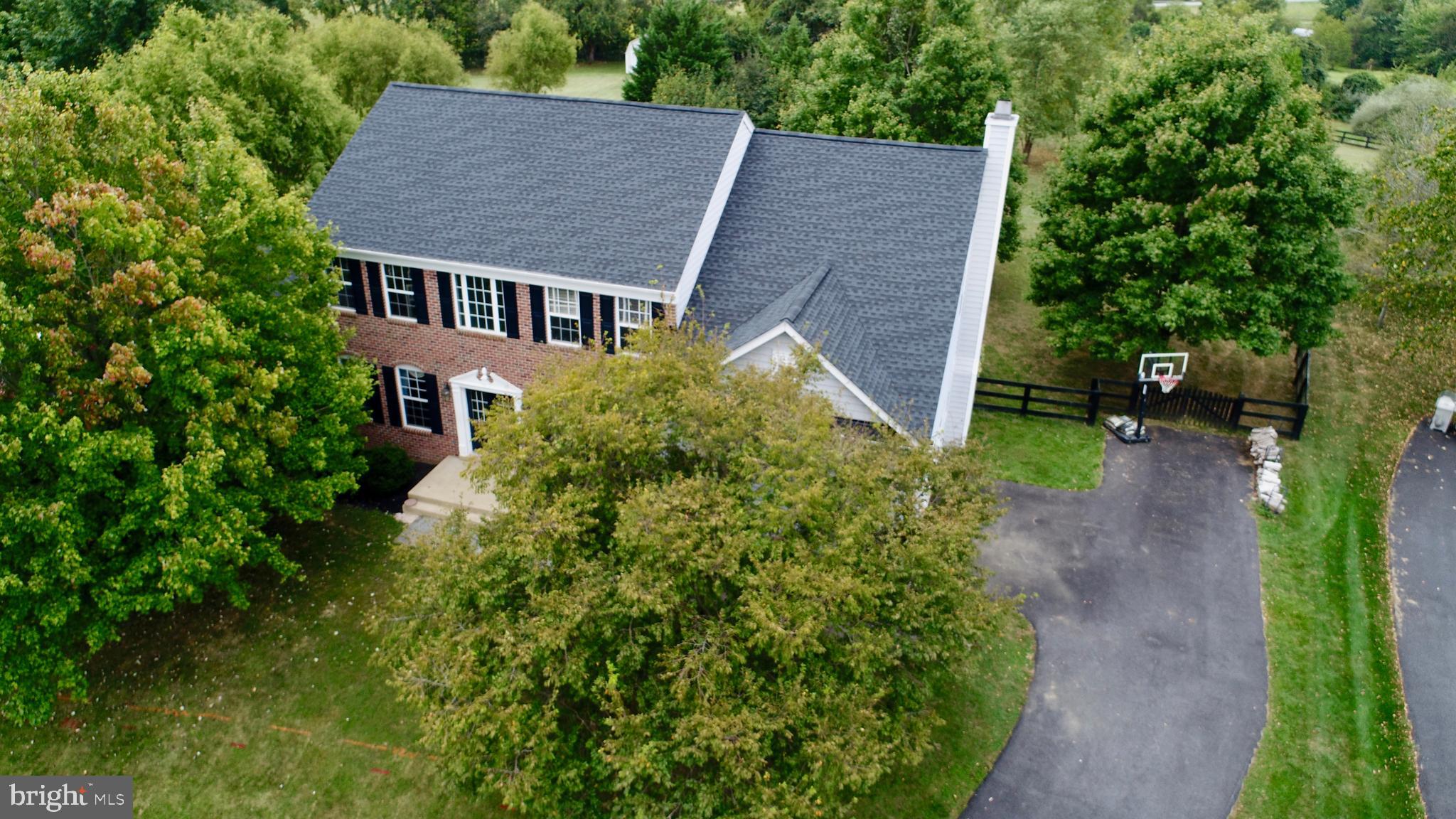 TAYLORSTOWN - Residential