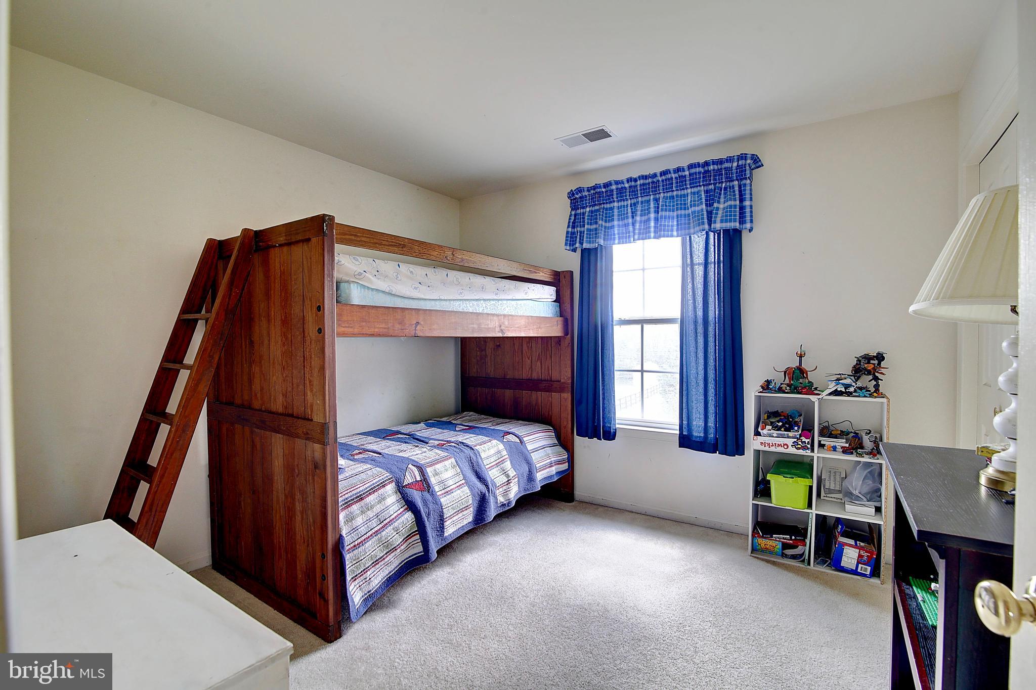 TAYLORSTOWN - Residential