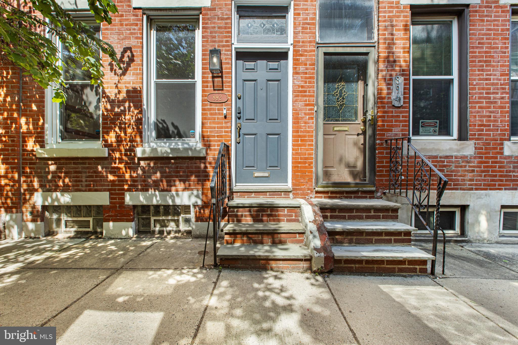 892 N BUCKNELL STREET