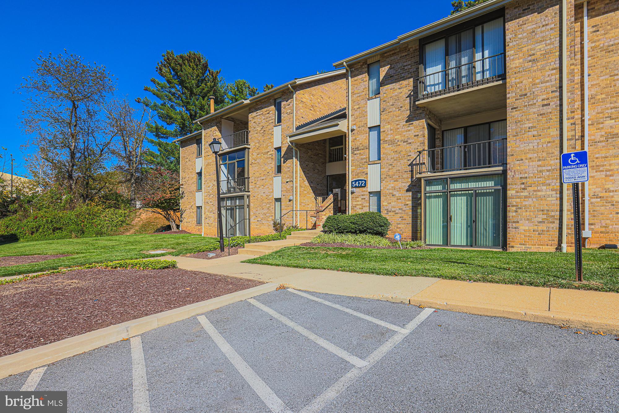 5472 CEDAR LANE C1