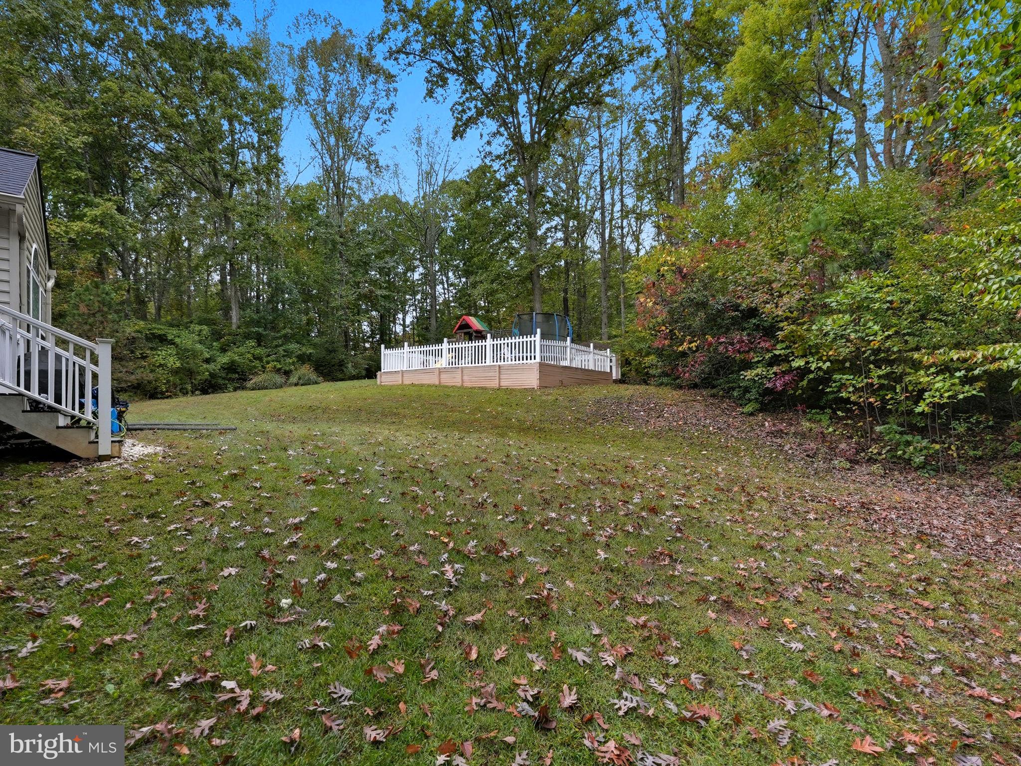 ASHBURN HILLS - Residential