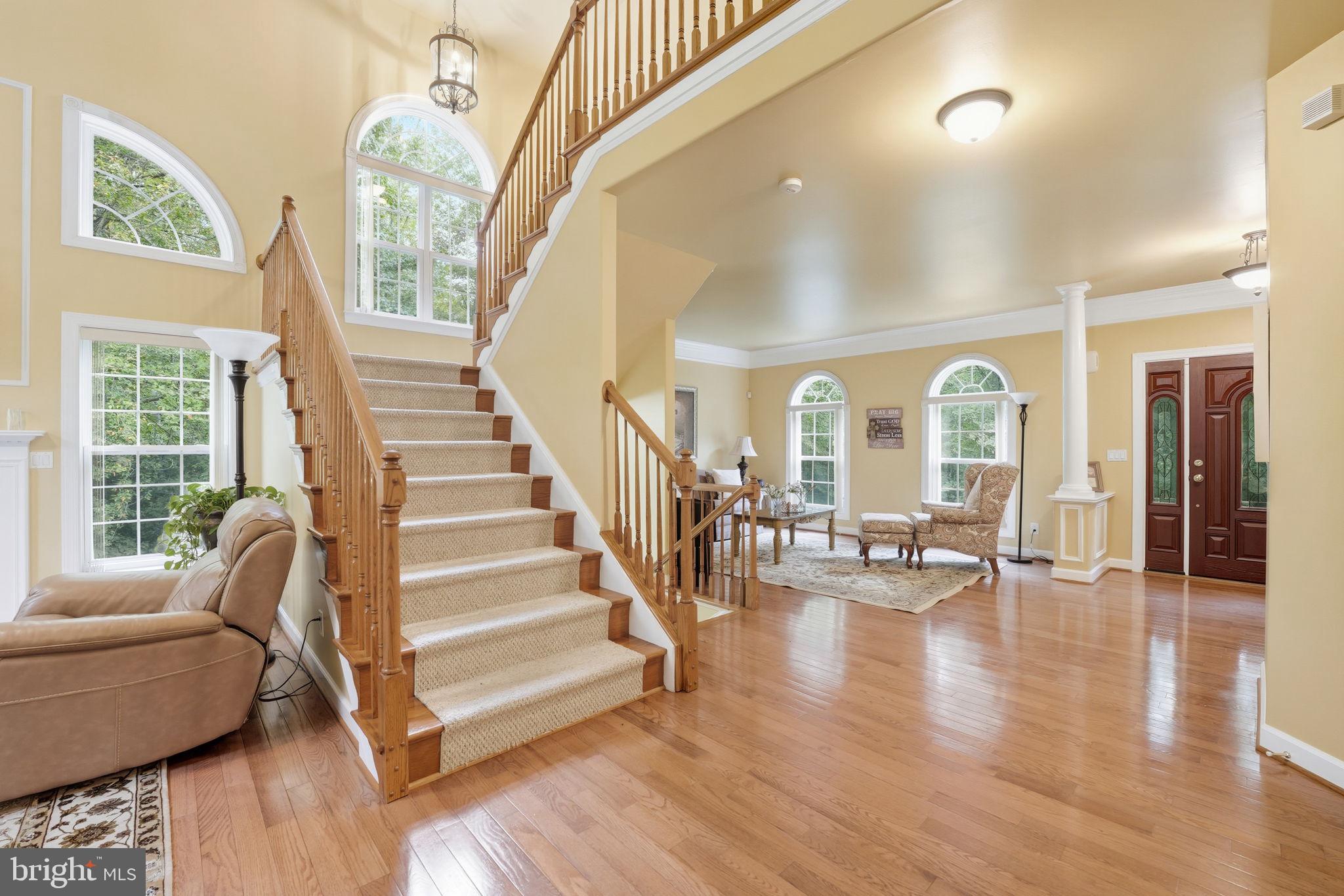 ASHBURN HILLS - Residential