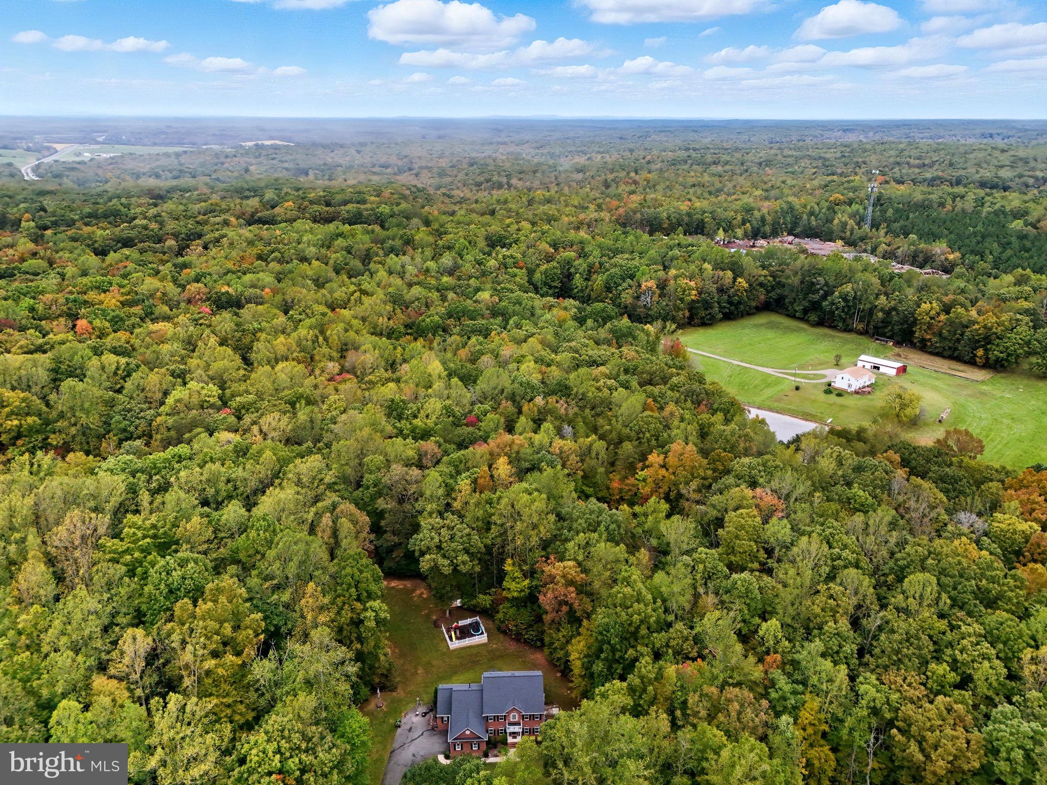 ASHBURN HILLS - Residential