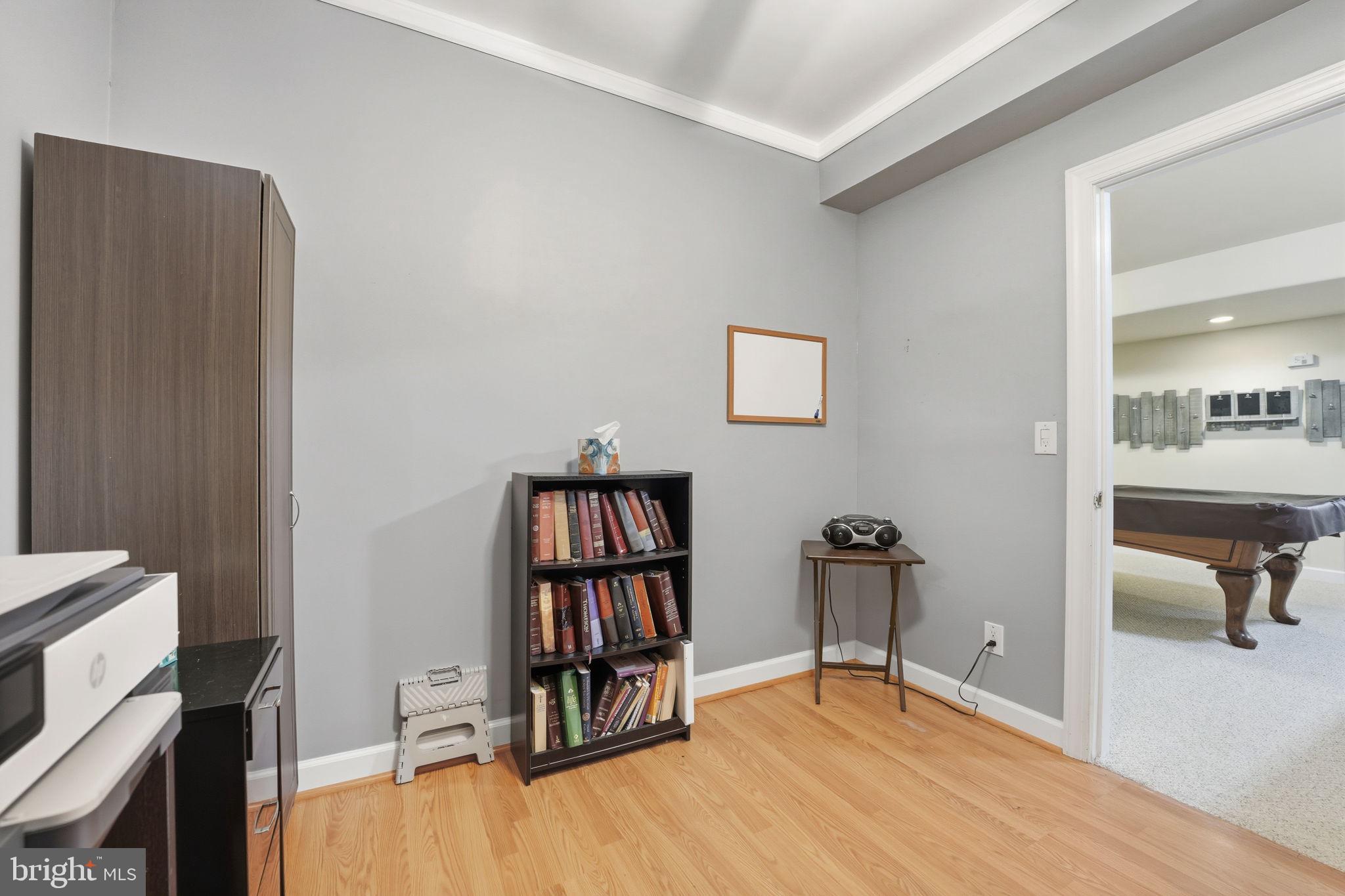 ASHBURN HILLS - Residential