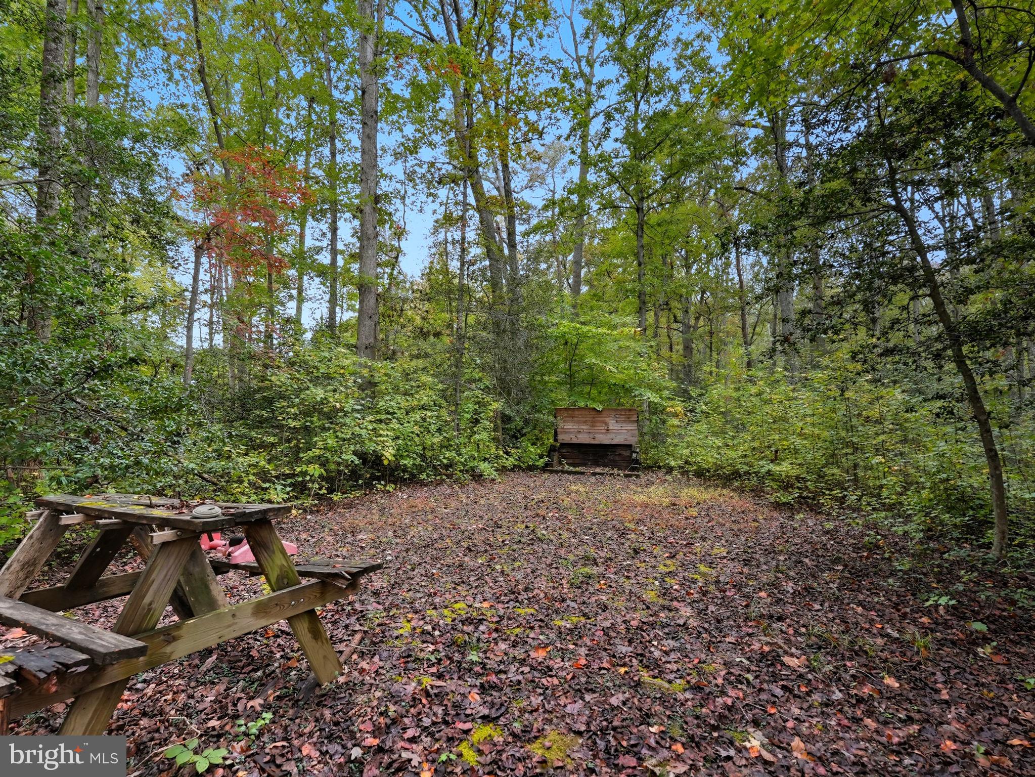 ASHBURN HILLS - Residential