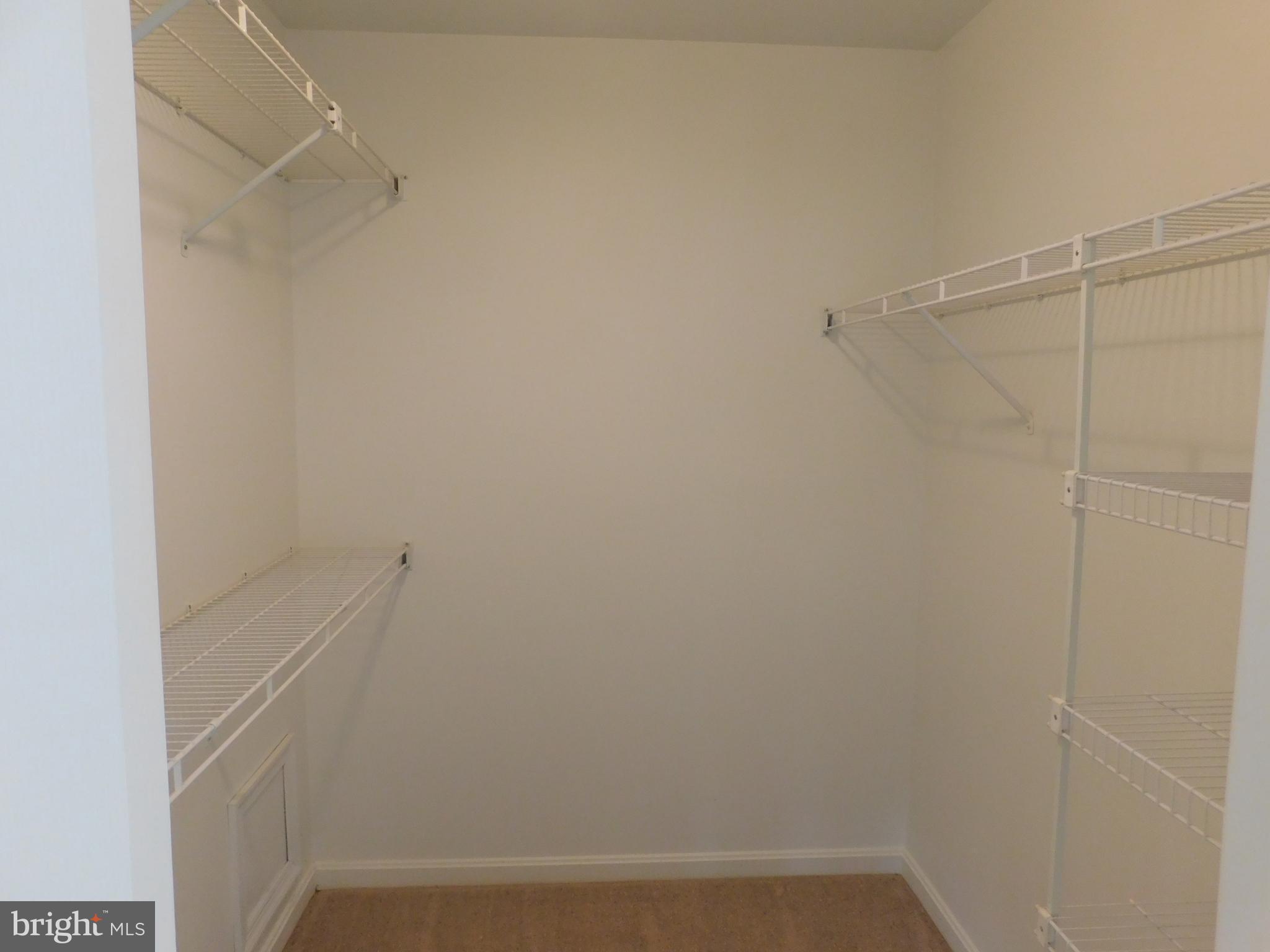 OAKHURST - Residential