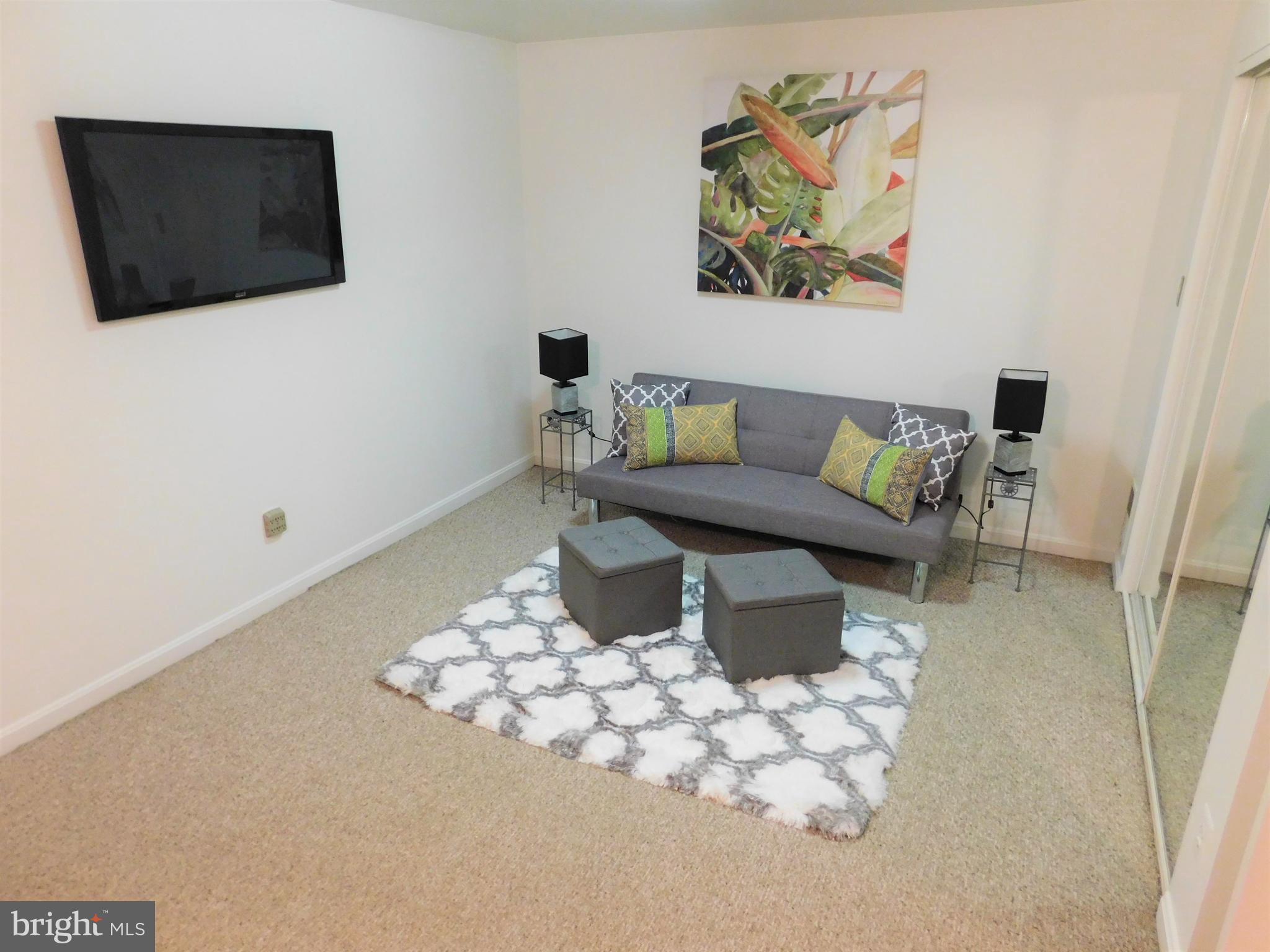 OAKHURST - Residential