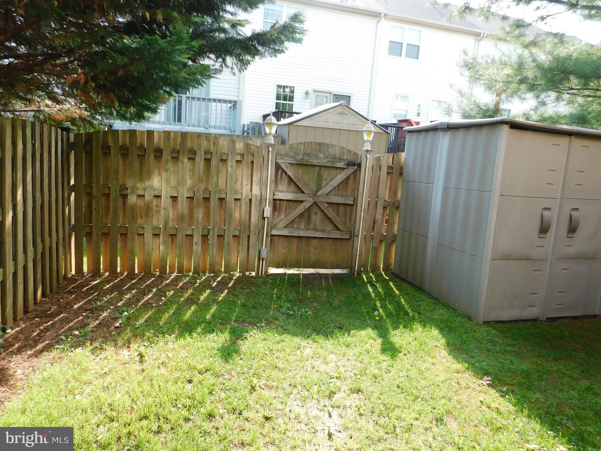 OAKHURST - Residential