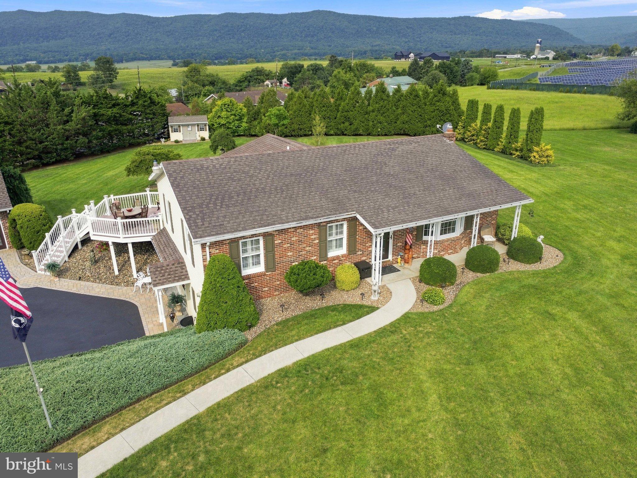 5721 OAKWOOD DRIVE