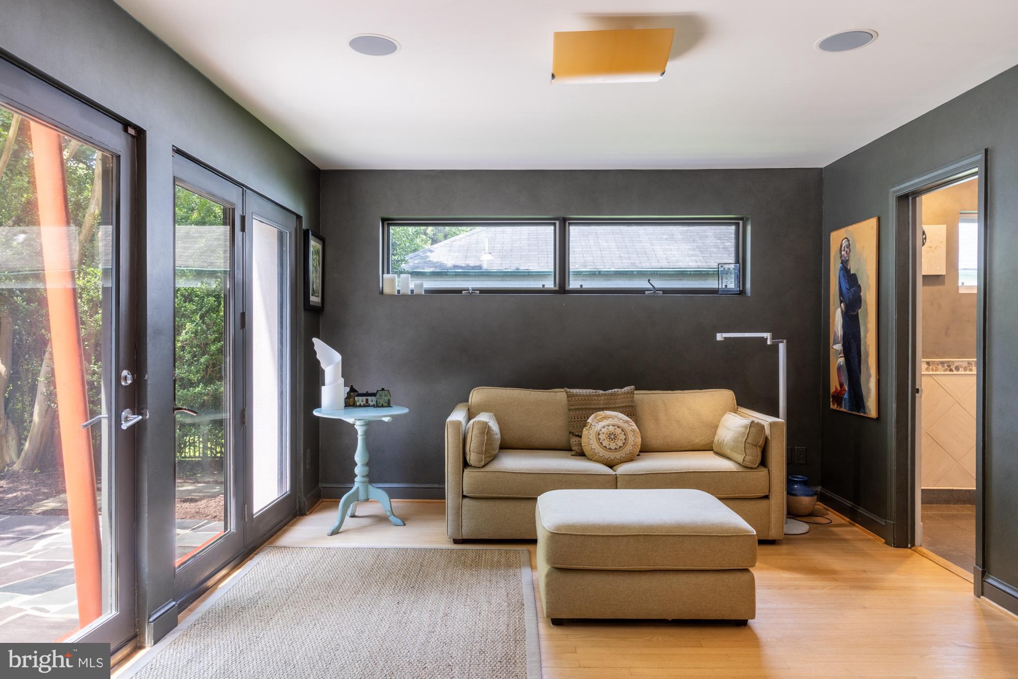 SOMERSET HEIGHTS - Residential