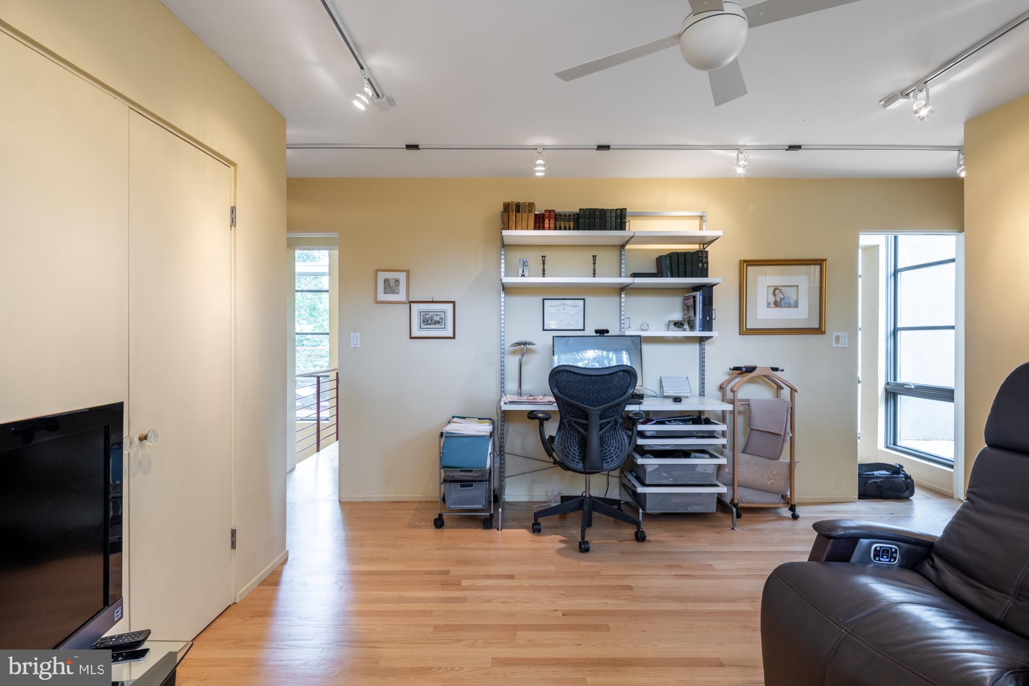 SOMERSET HEIGHTS - Residential