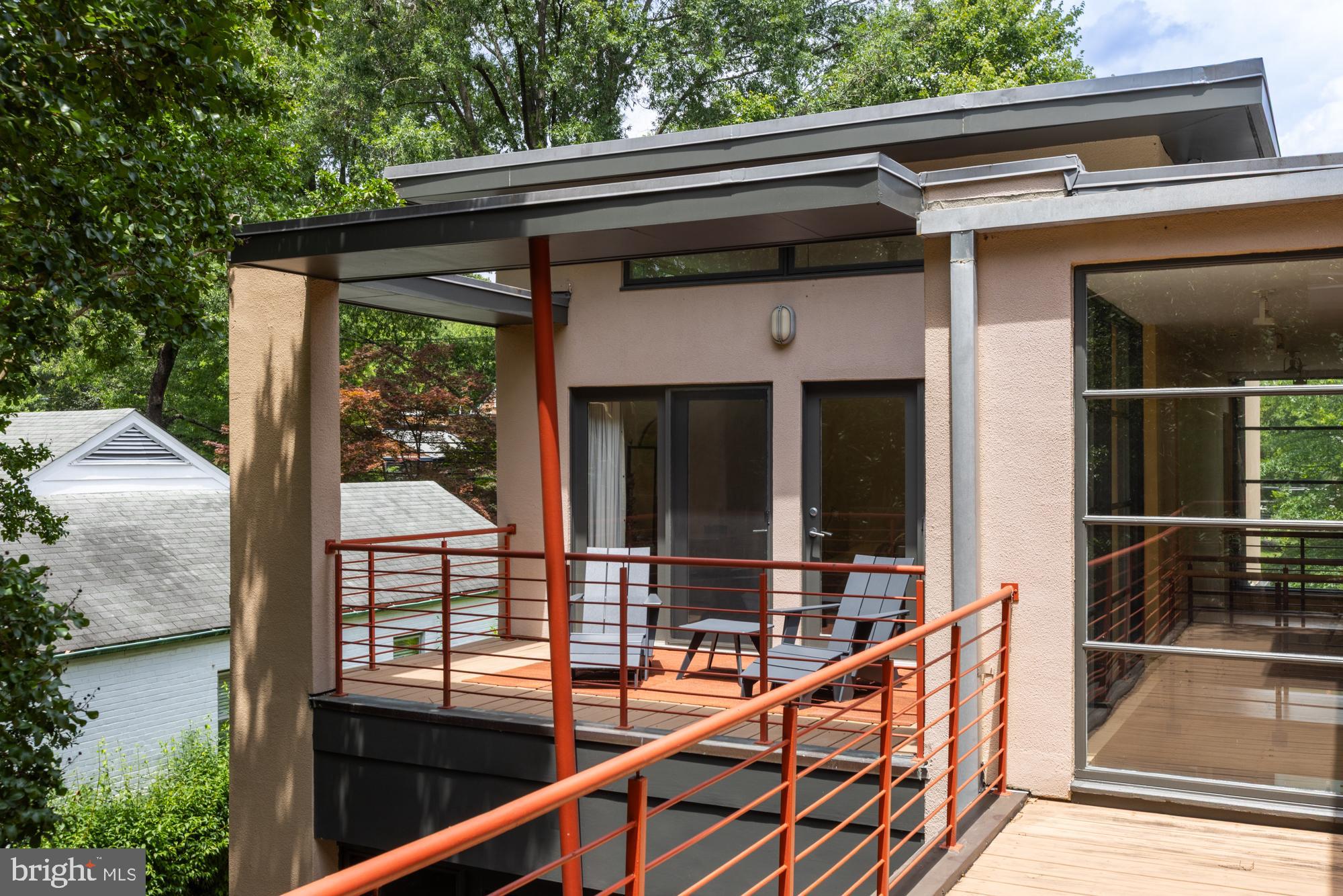 SOMERSET HEIGHTS - Residential