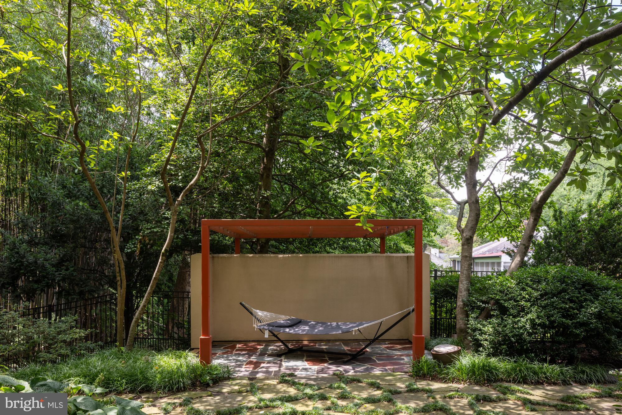 SOMERSET HEIGHTS - Residential