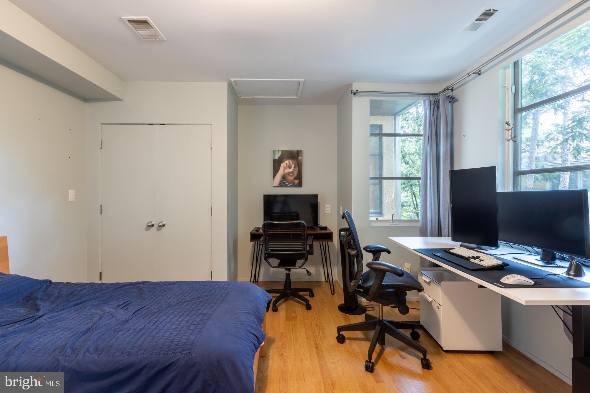 SOMERSET HEIGHTS - Residential