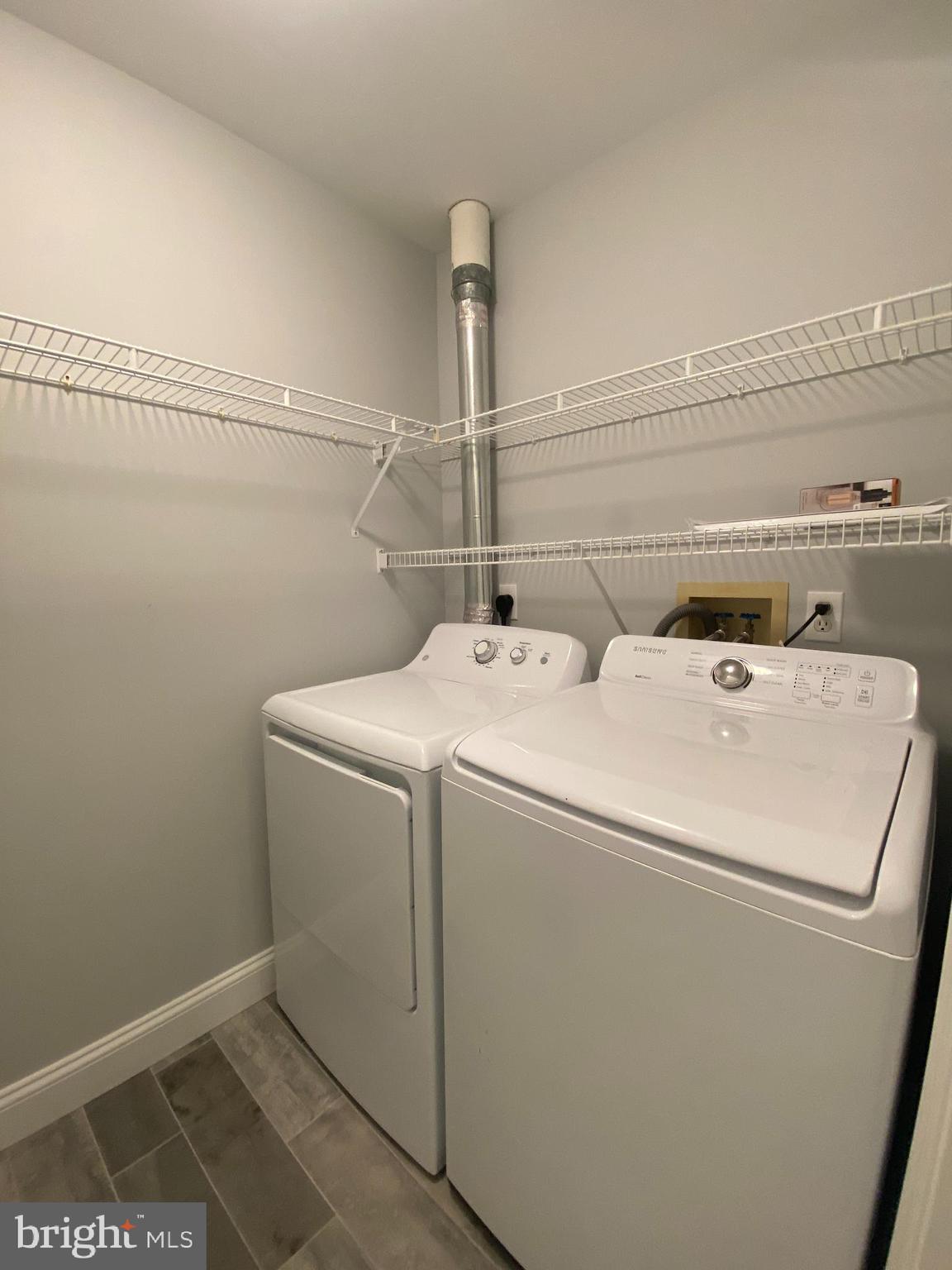 TIDEWATER COLONY - Residential Lease