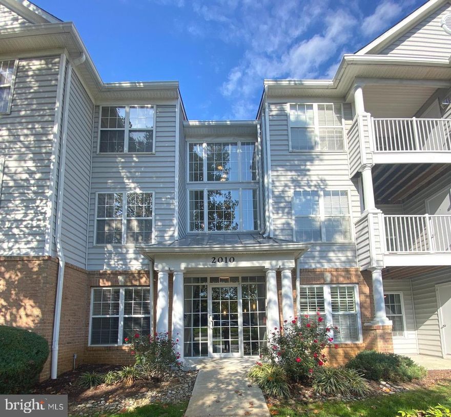 This meticulously cared-for first-floor condo is recently renovated and move-in ready! Unit features an open-concept living room 2 bedrooms and a brand-new kitchen that has ample cabinetry and countertop space. 

Located within the Tidewater Colony community, you'll enjoy peace of mind and access to a variety of amenities, including a pool, fitness room, clubhouse, nature trails, tennis courts and more!

This condo is in a prime location just minutes from Downtown Annapolis, The Town Centre, the Naval Academy, and major commuting routes such as 50 and 97.

Call today to schedule a viewing and make this condo your new home!