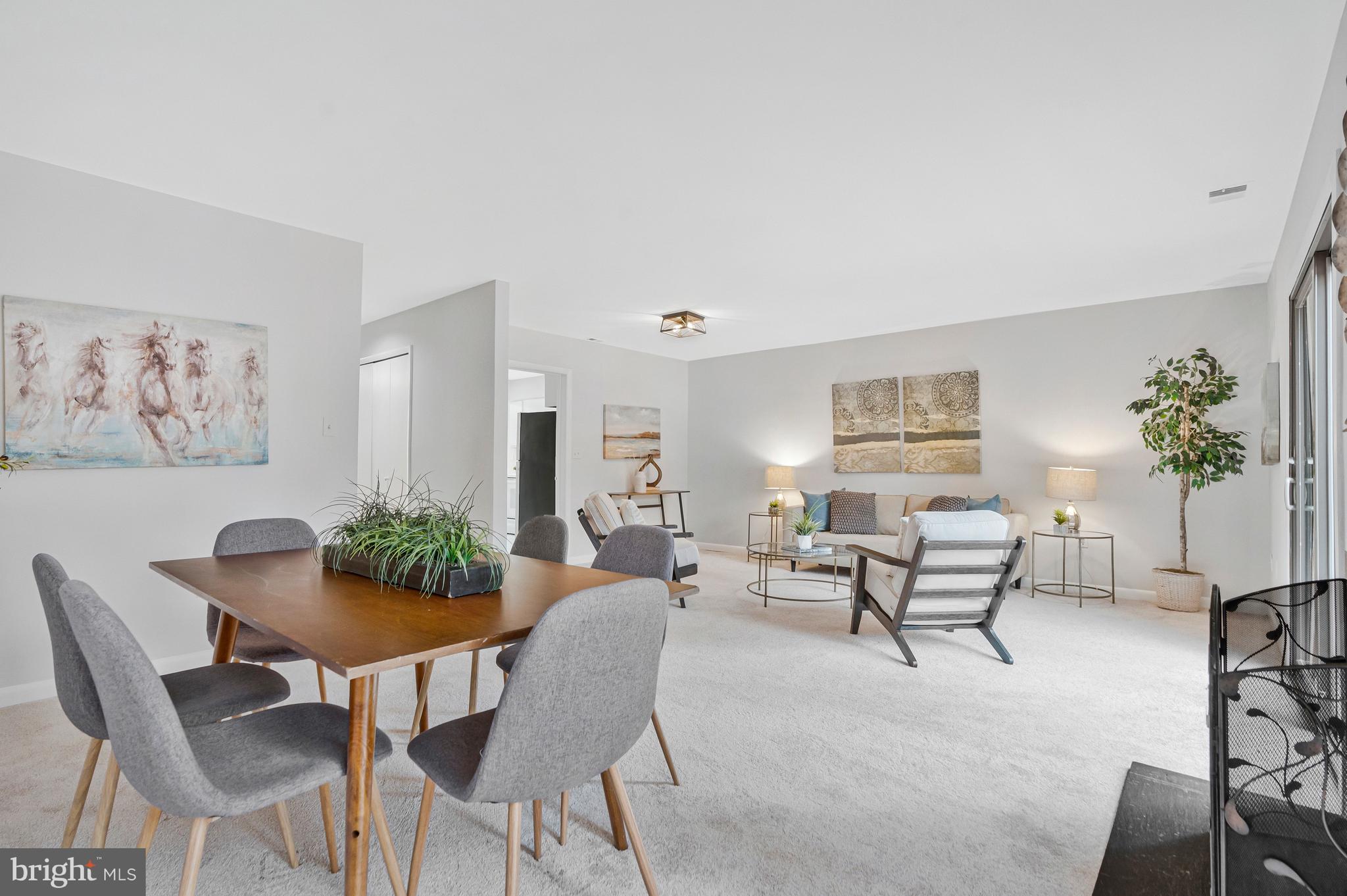 RESTON - Residential