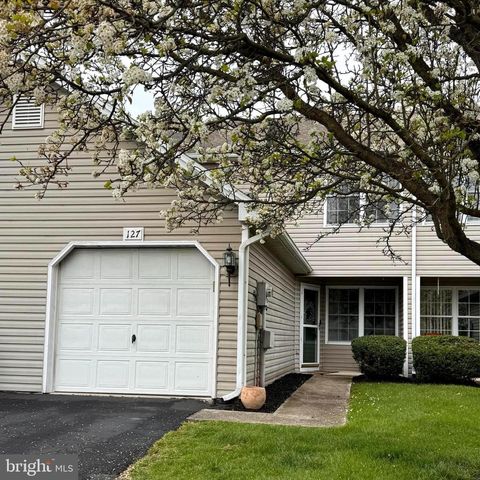 127 HERON WAY CARLISLE PA 17013