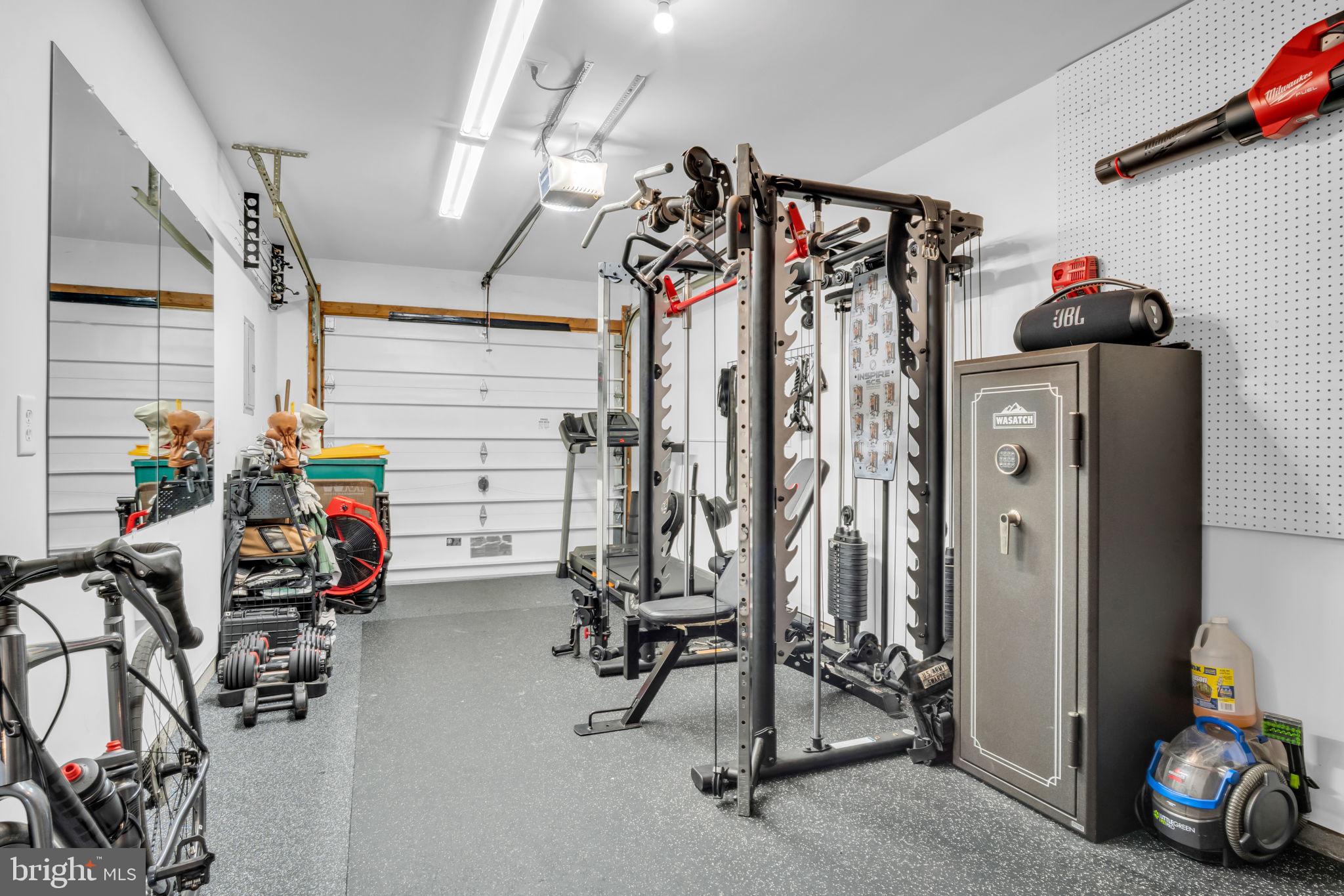 MIDDLETON ESTATES - Residential