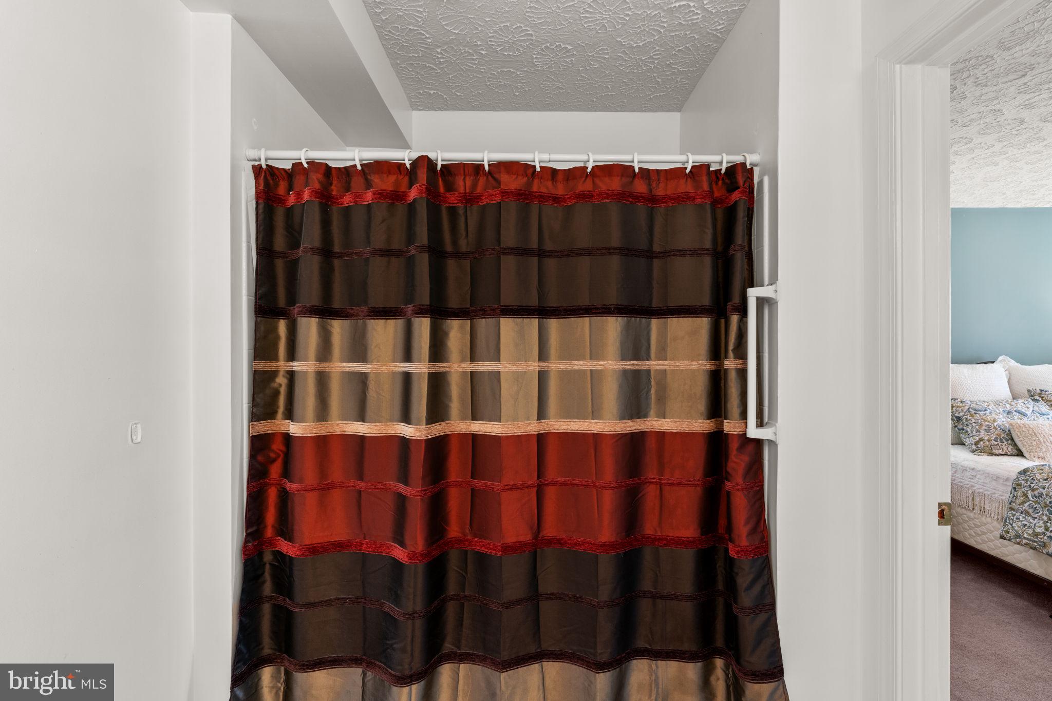 WHITE MARSH - Residential