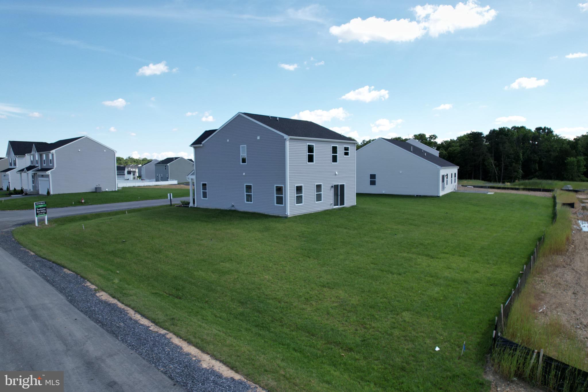 SOUTH BROOK - Residential