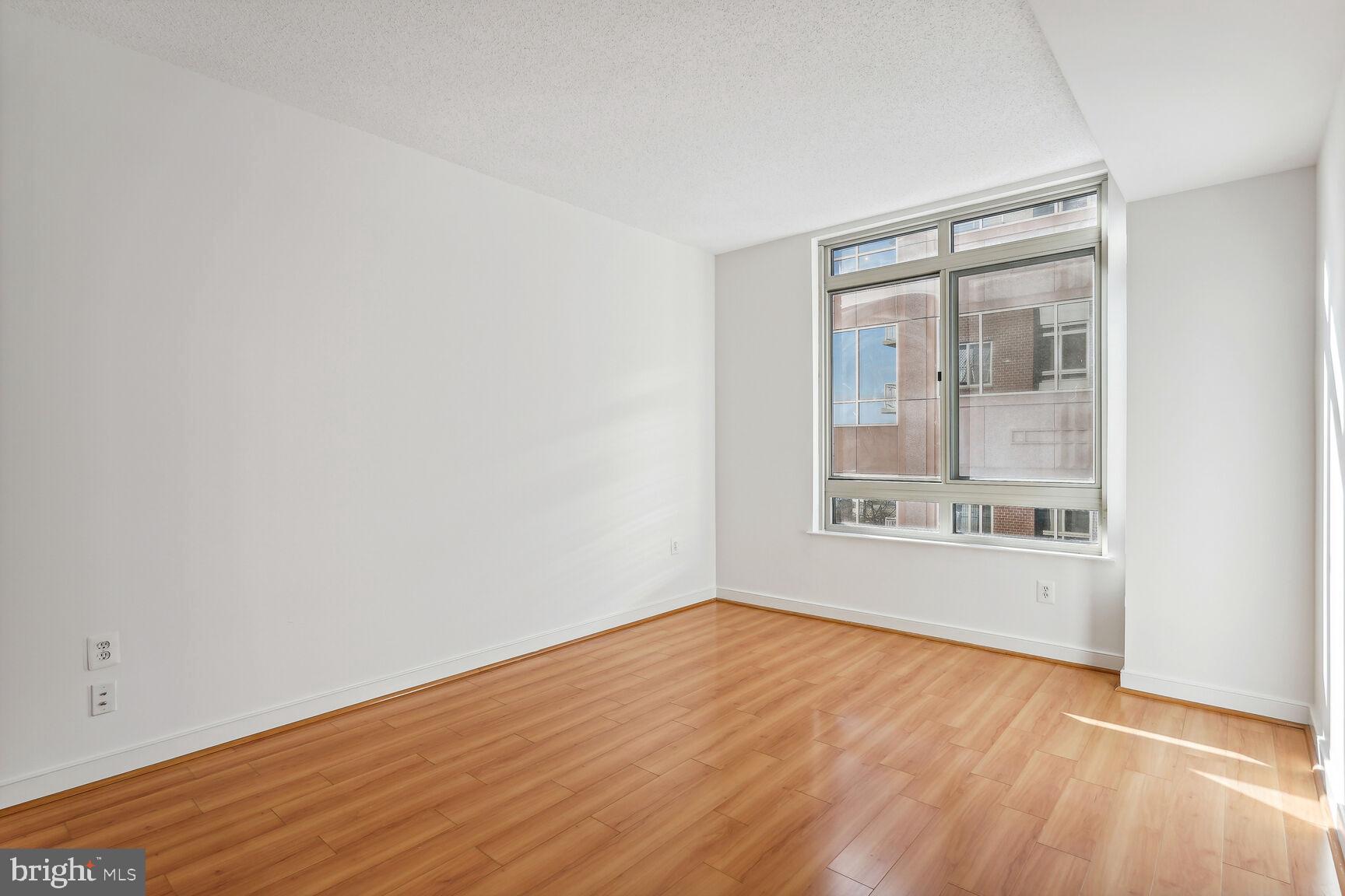 HAWTHORN - Residential