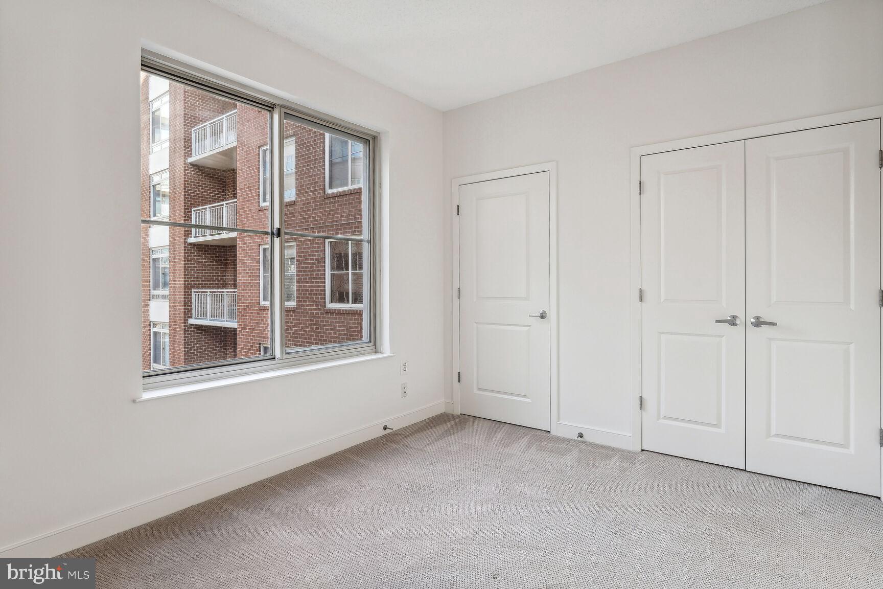 HAWTHORN - Residential