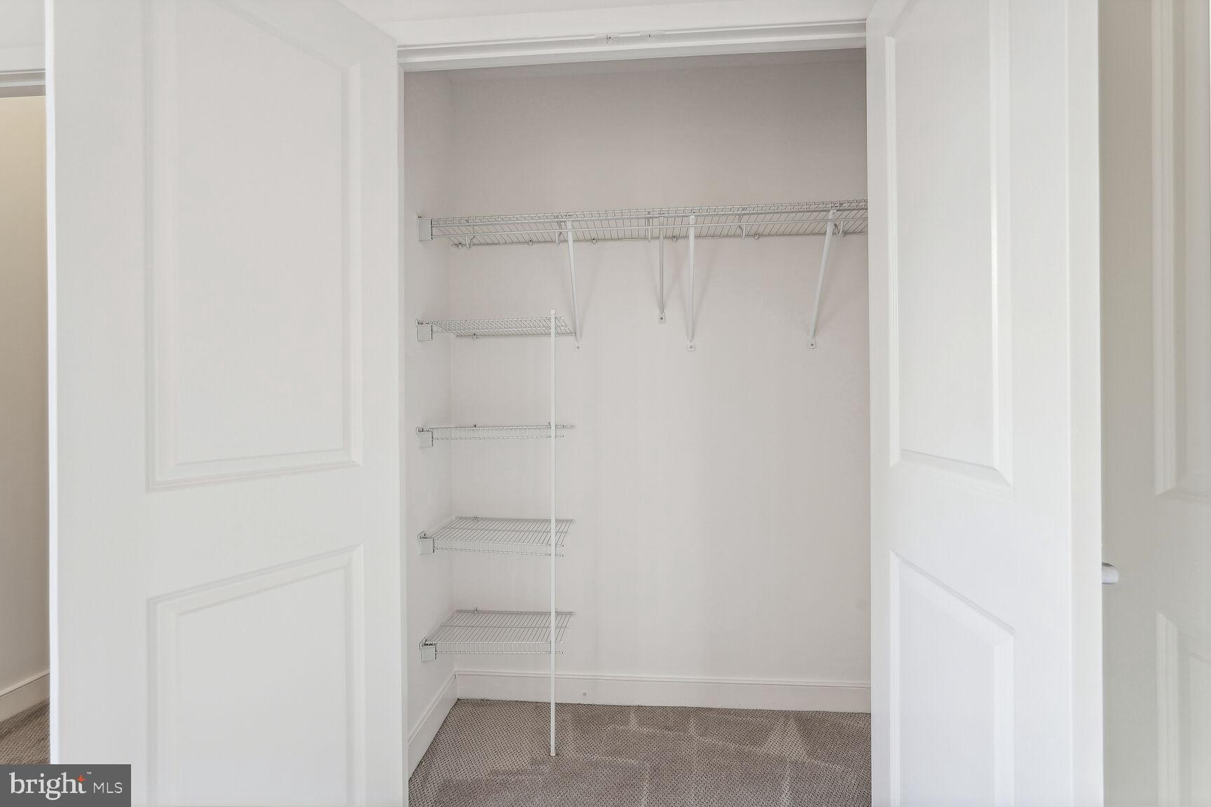 HAWTHORN - Residential