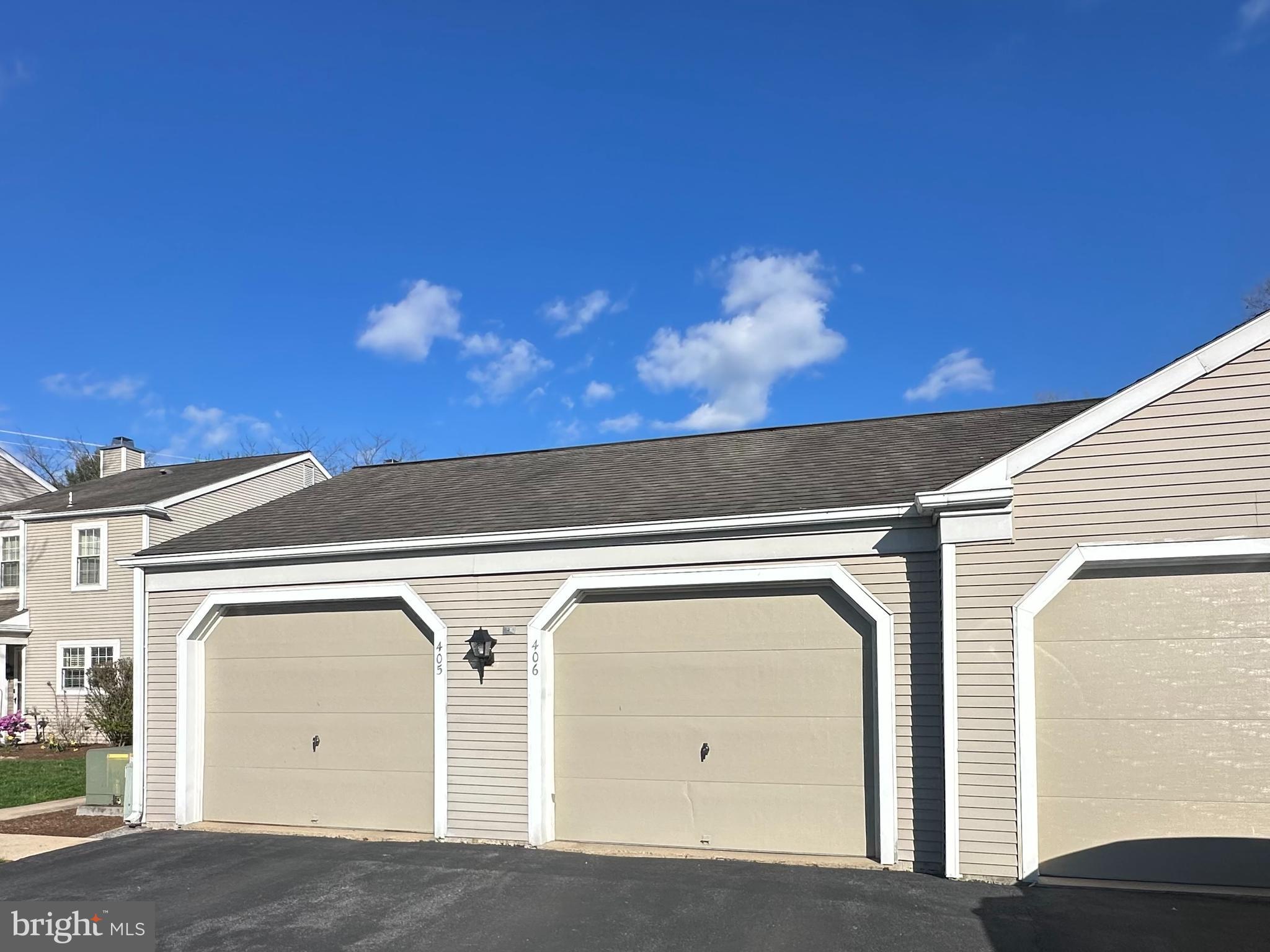 ROCKLEDGE PALMYRA PA - Residential Lease