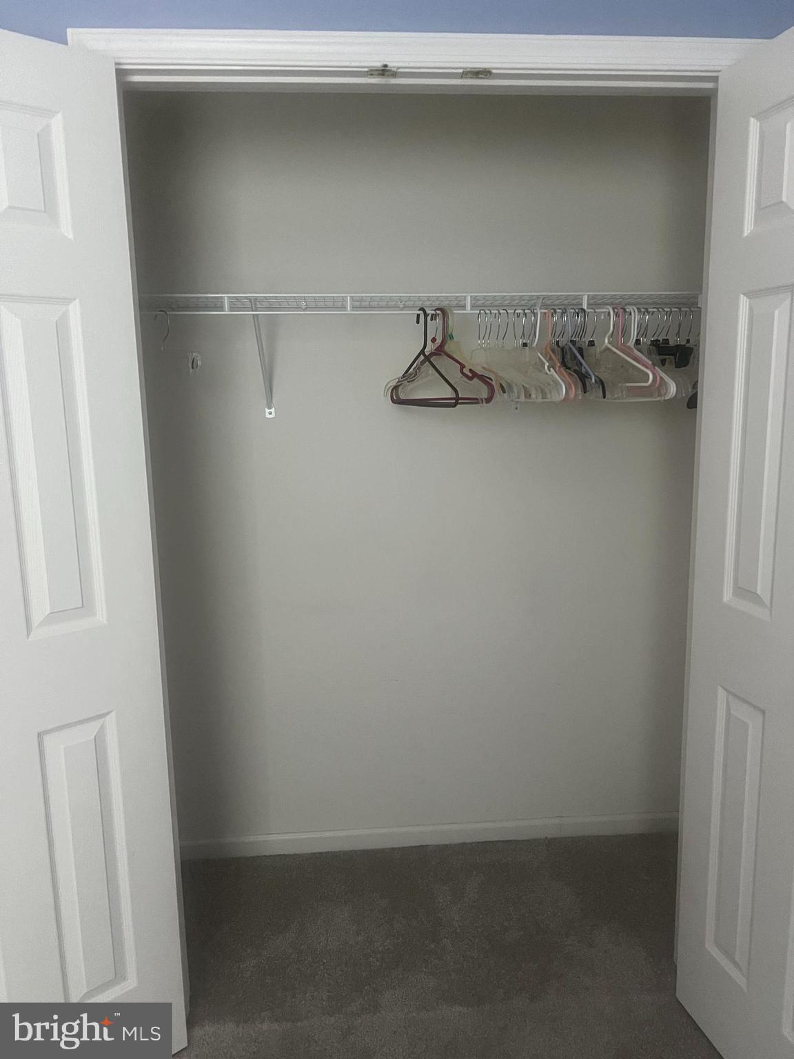 FALLS RUN - Residential