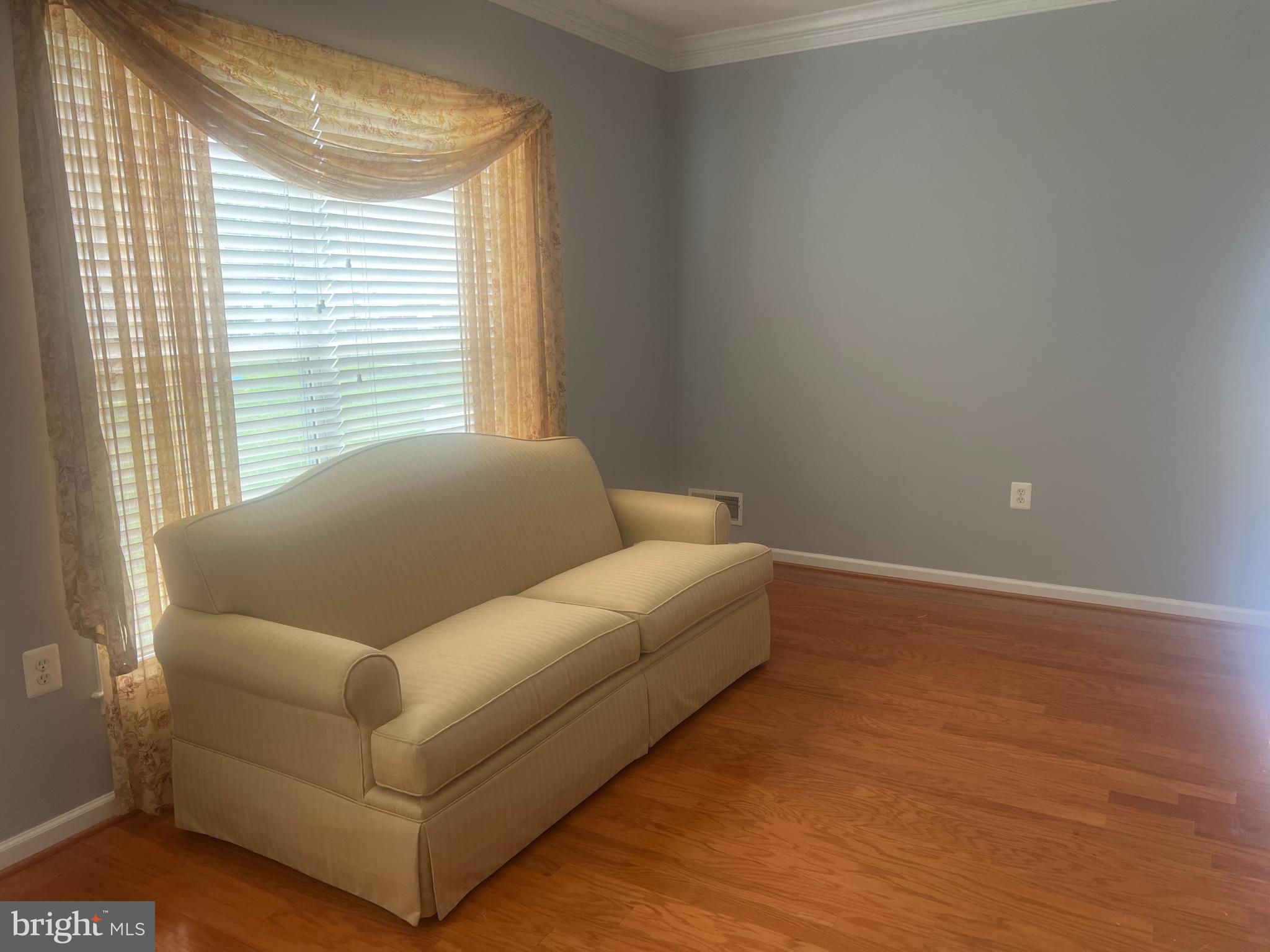 FALLS RUN - Residential