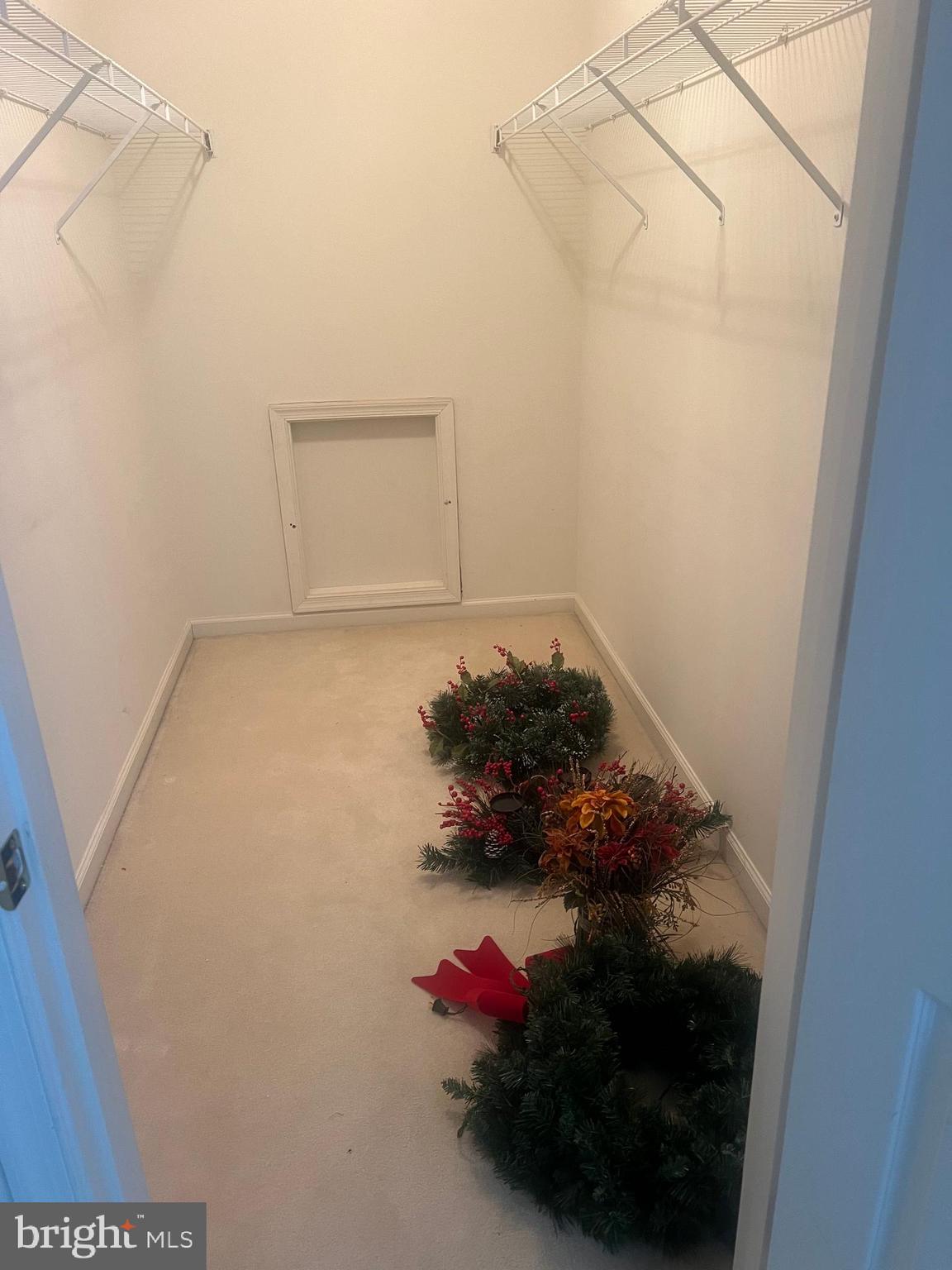 FALLS RUN - Residential