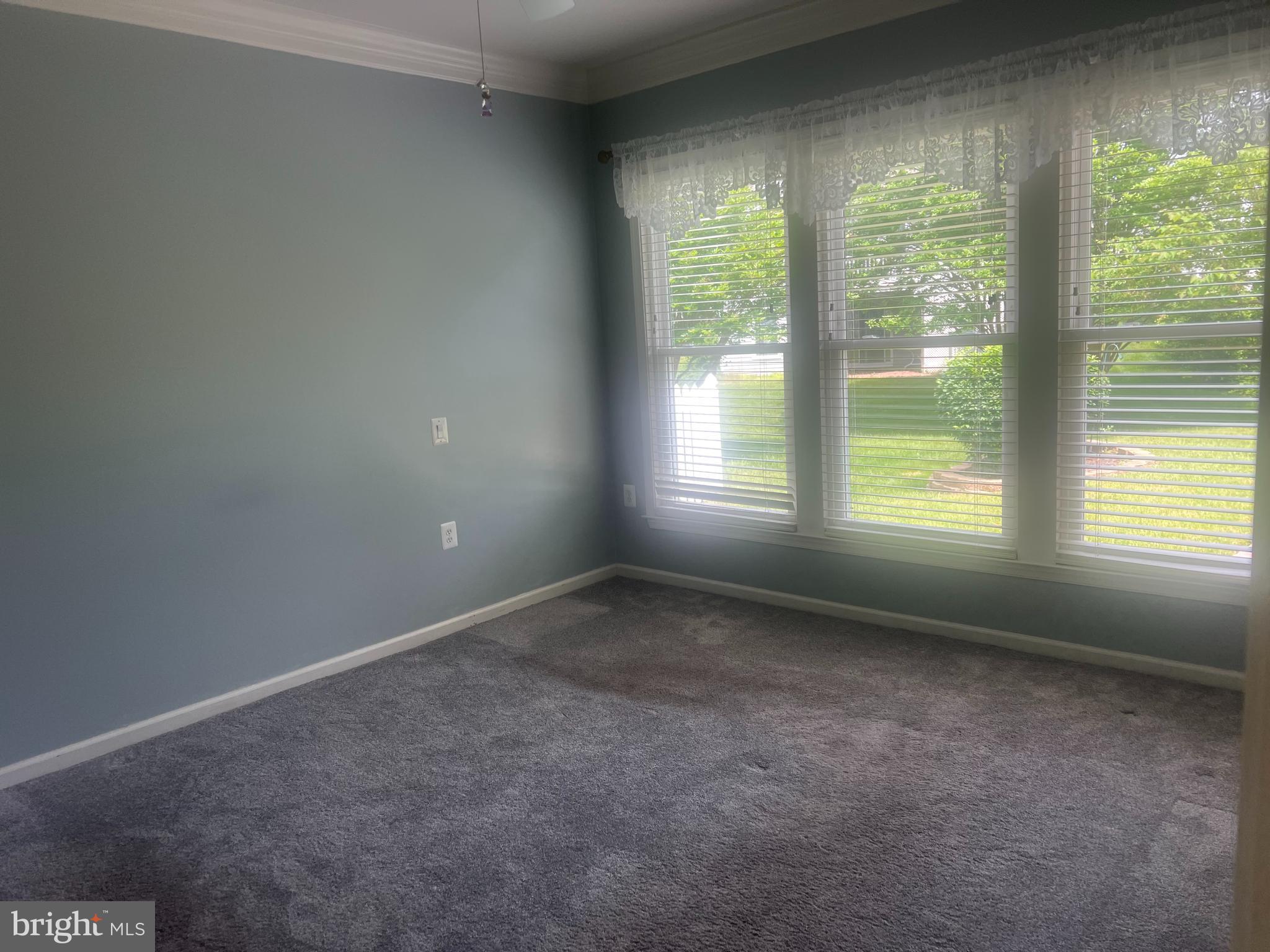 FALLS RUN - Residential