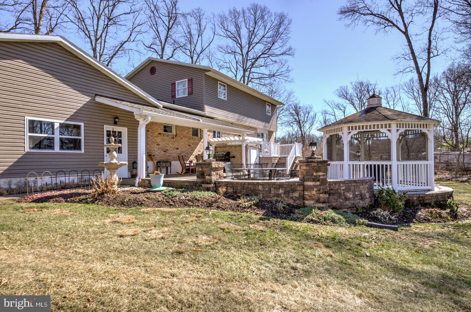 BRECKNOCK TOWNSHIP - Residential