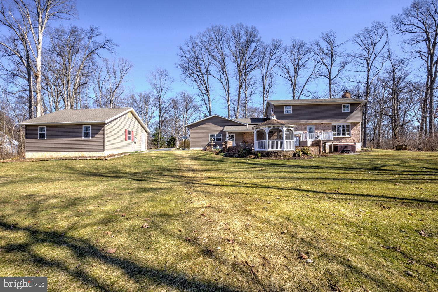 BRECKNOCK TOWNSHIP - Residential