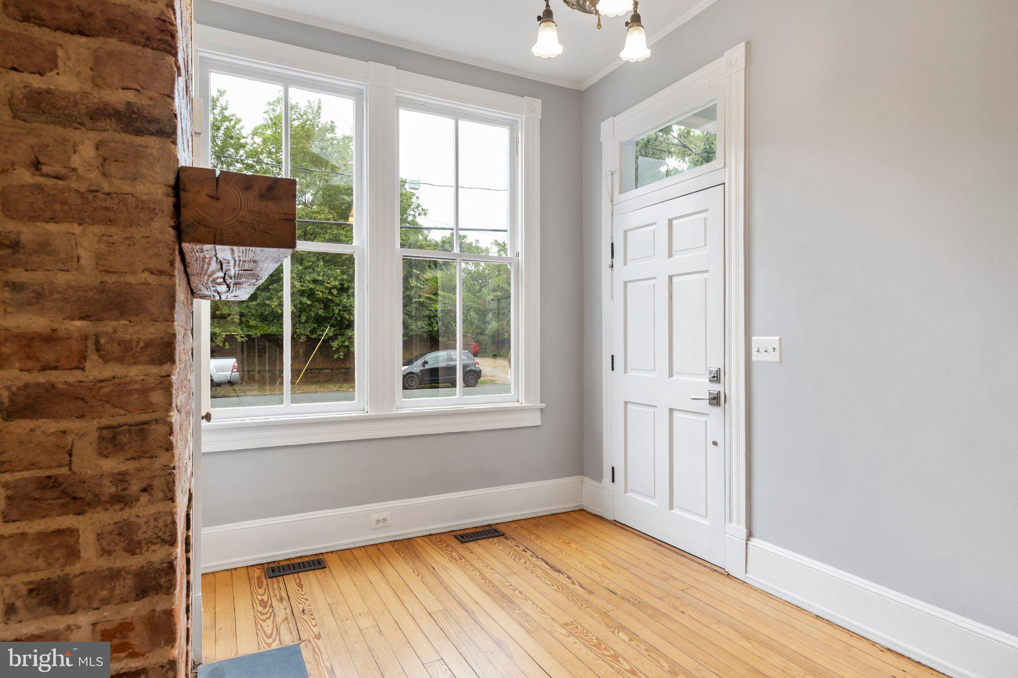 DOWNTOWN FREDERICKSBURG - Residential