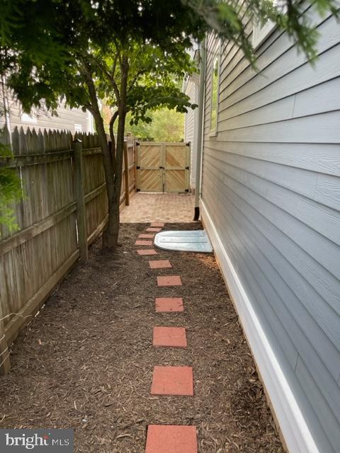 DOWNTOWN FREDERICKSBURG - Residential