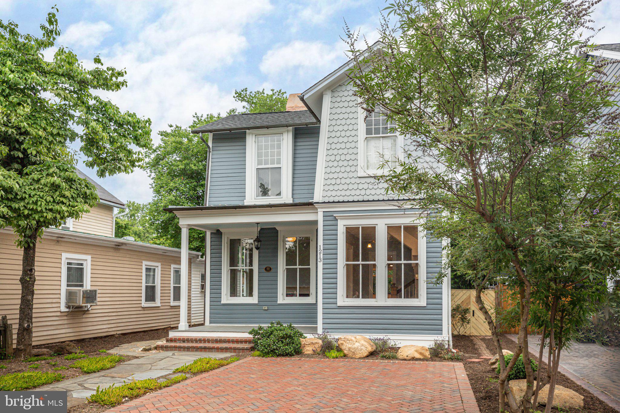 DOWNTOWN FREDERICKSBURG - Residential