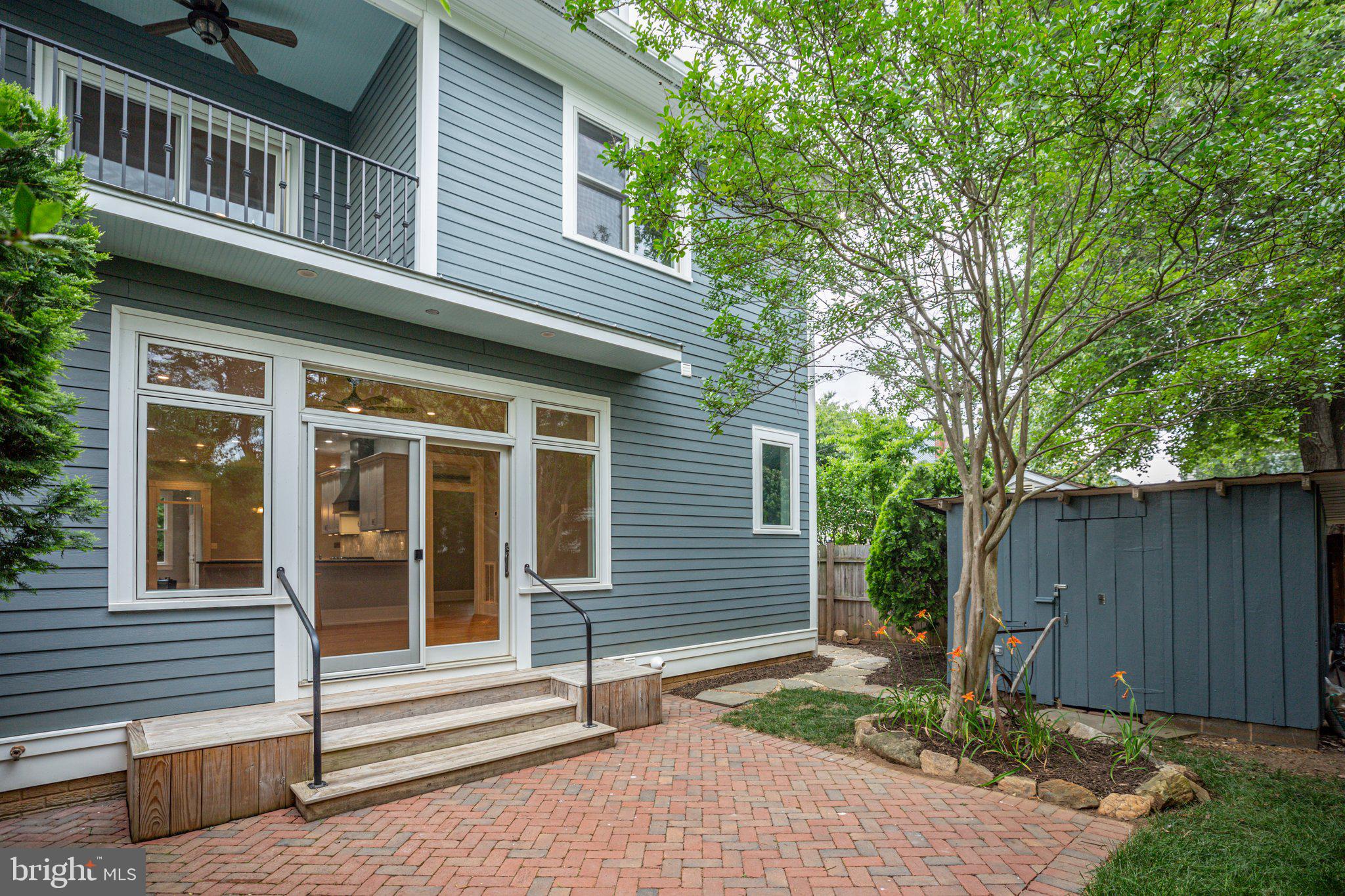 DOWNTOWN FREDERICKSBURG - Residential