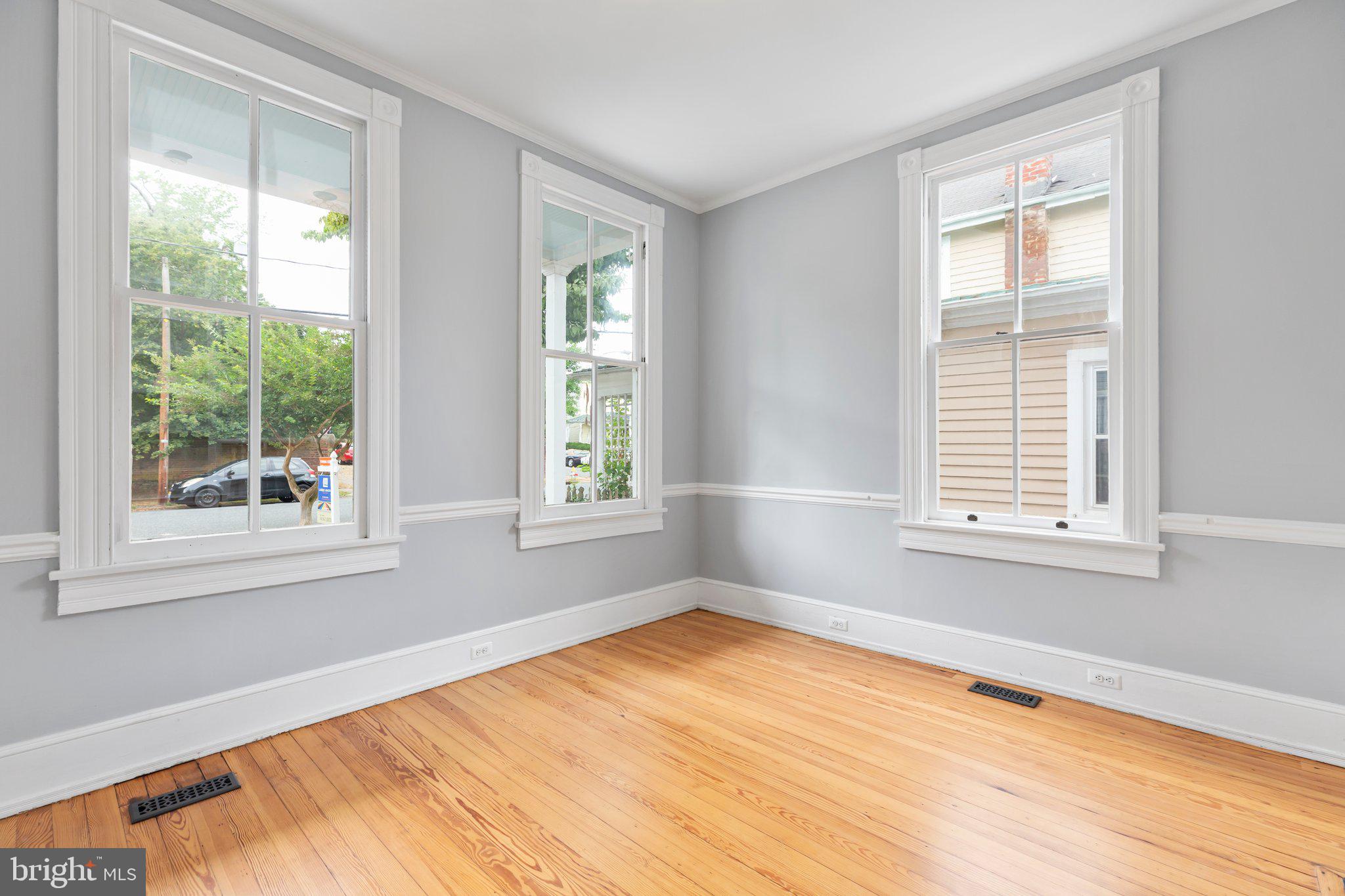 DOWNTOWN FREDERICKSBURG - Residential