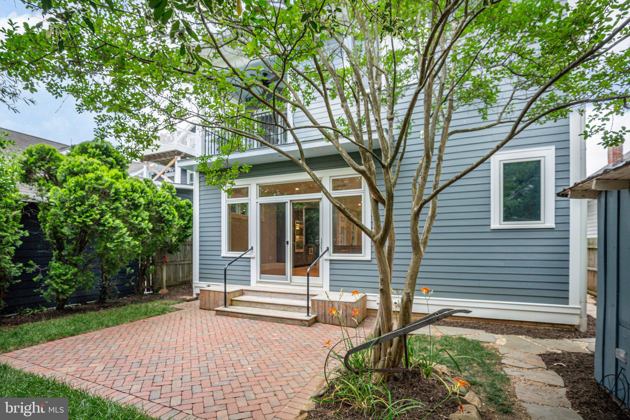 DOWNTOWN FREDERICKSBURG - Residential